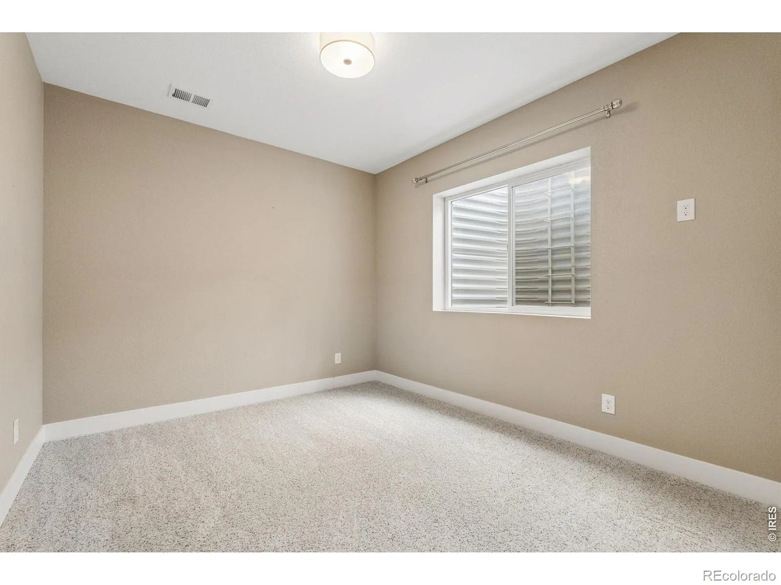2029 Sicily Circle Longmont CO 80503 | MLS #RECIR1066958 08232026224637 1600 27