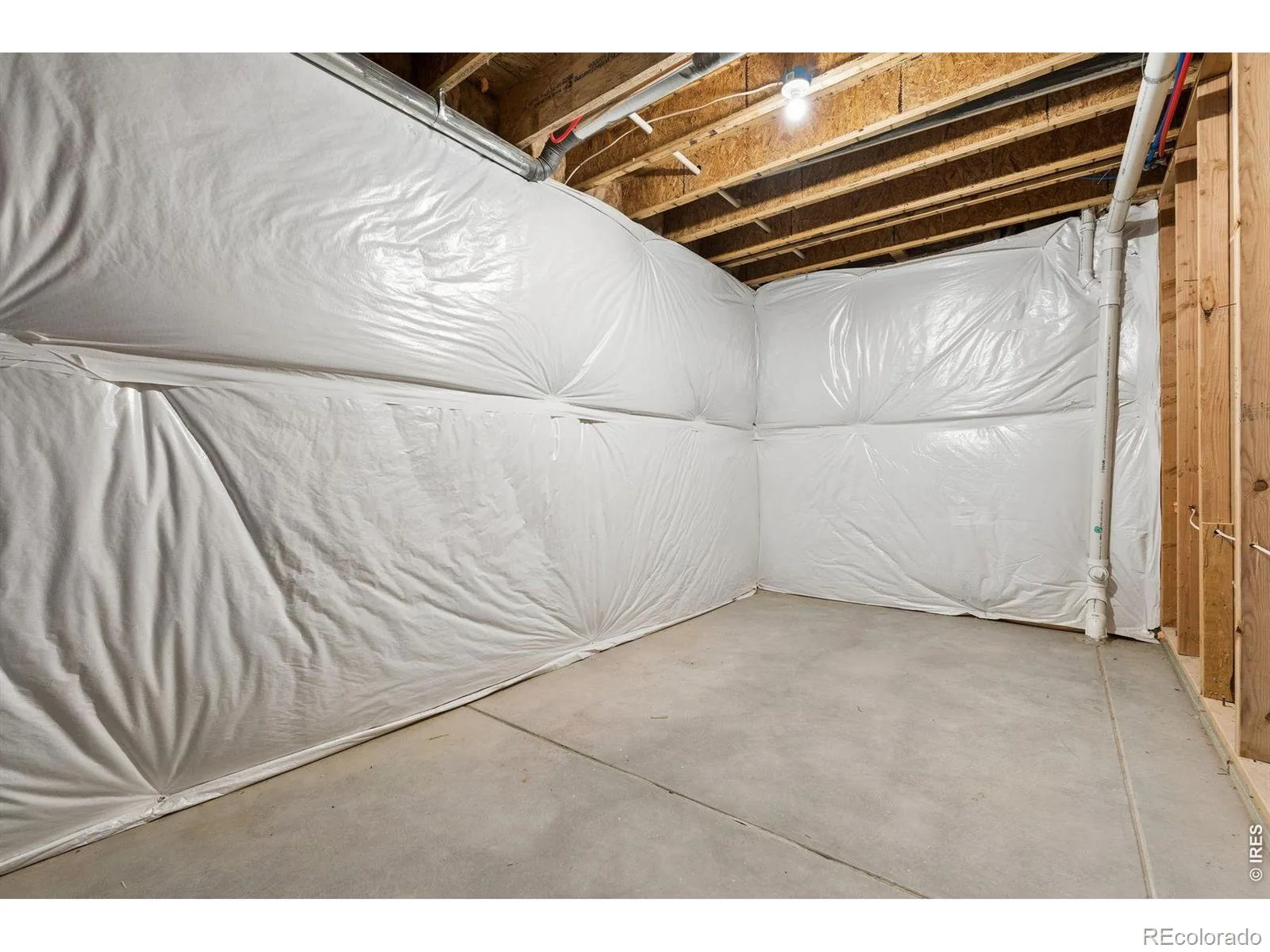 2029 Sicily Circle Longmont CO 80503 | MLS #RECIR1066958 08232026224637 1600 34