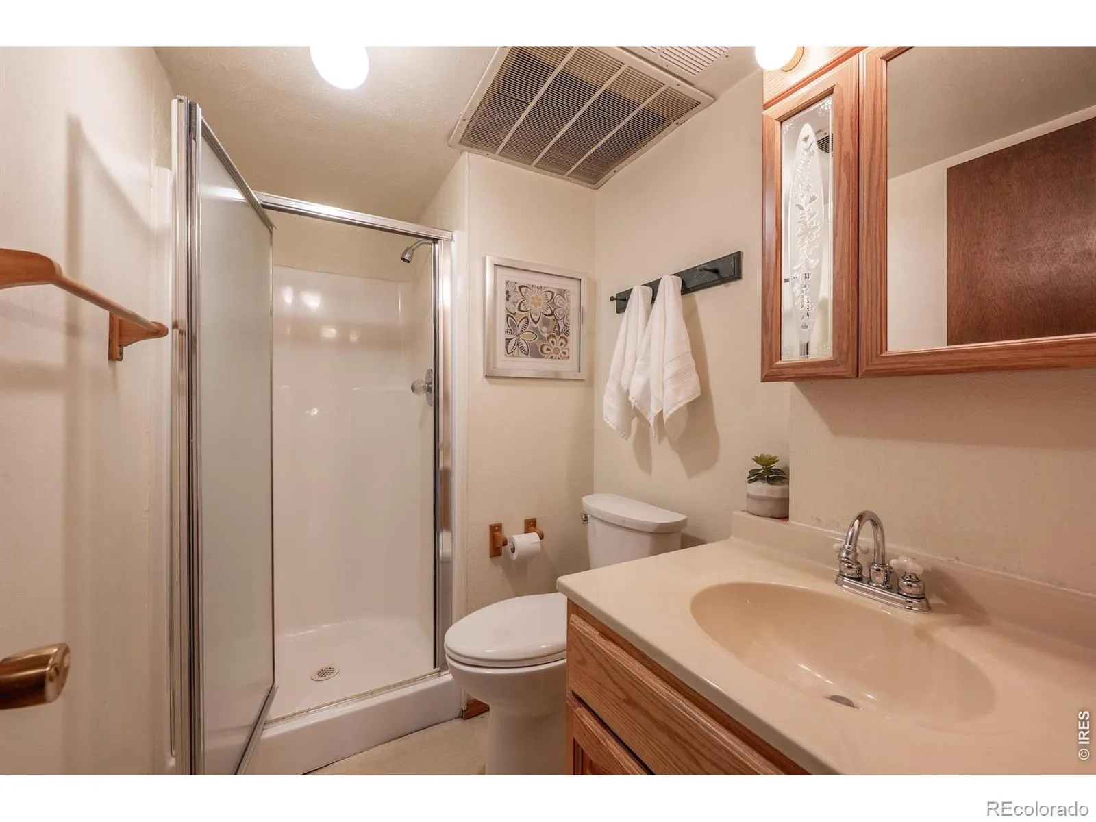 2927 Lakeshore Drive Longmont CO 80503 | MLS #RECIR1066964 08212026162646 1600 20