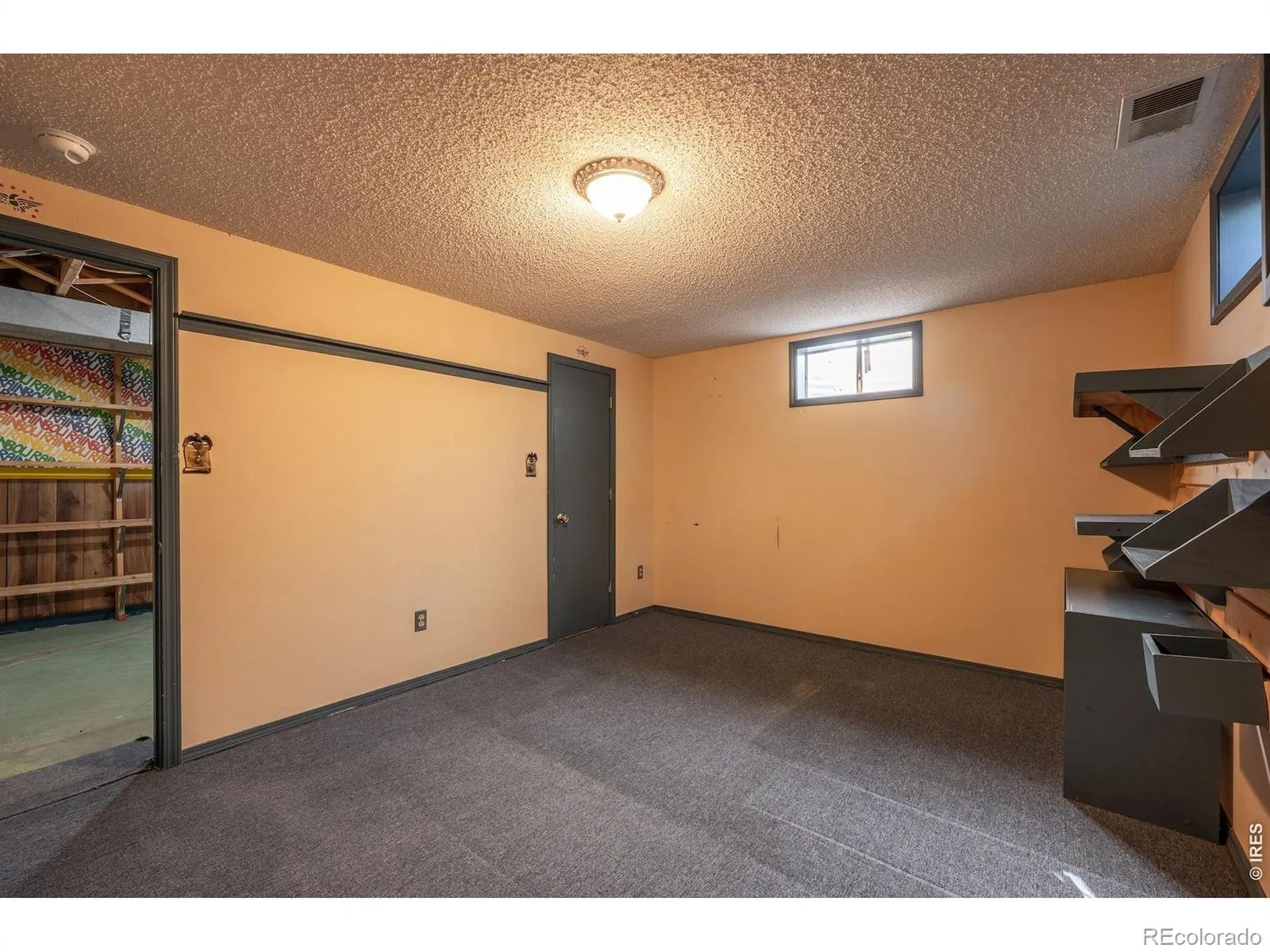 2927 Lakeshore Drive Longmont CO 80503 | MLS #RECIR1066964 08212026162646 1600 34