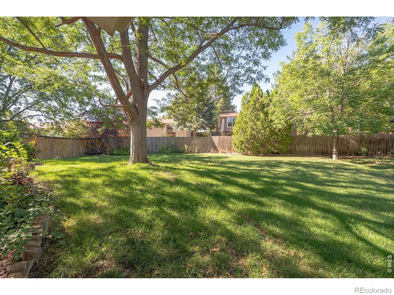 2927 Lakeshore Drive Longmont CO 80503 | MLS #RECIR1066964 08212026162646 1600 39