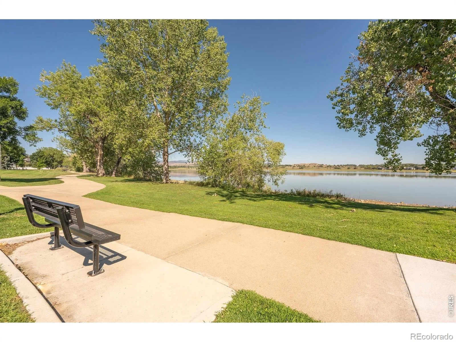 2927 Lakeshore Drive Longmont CO 80503 | MLS #RECIR1066964 08212026162646 1600 46