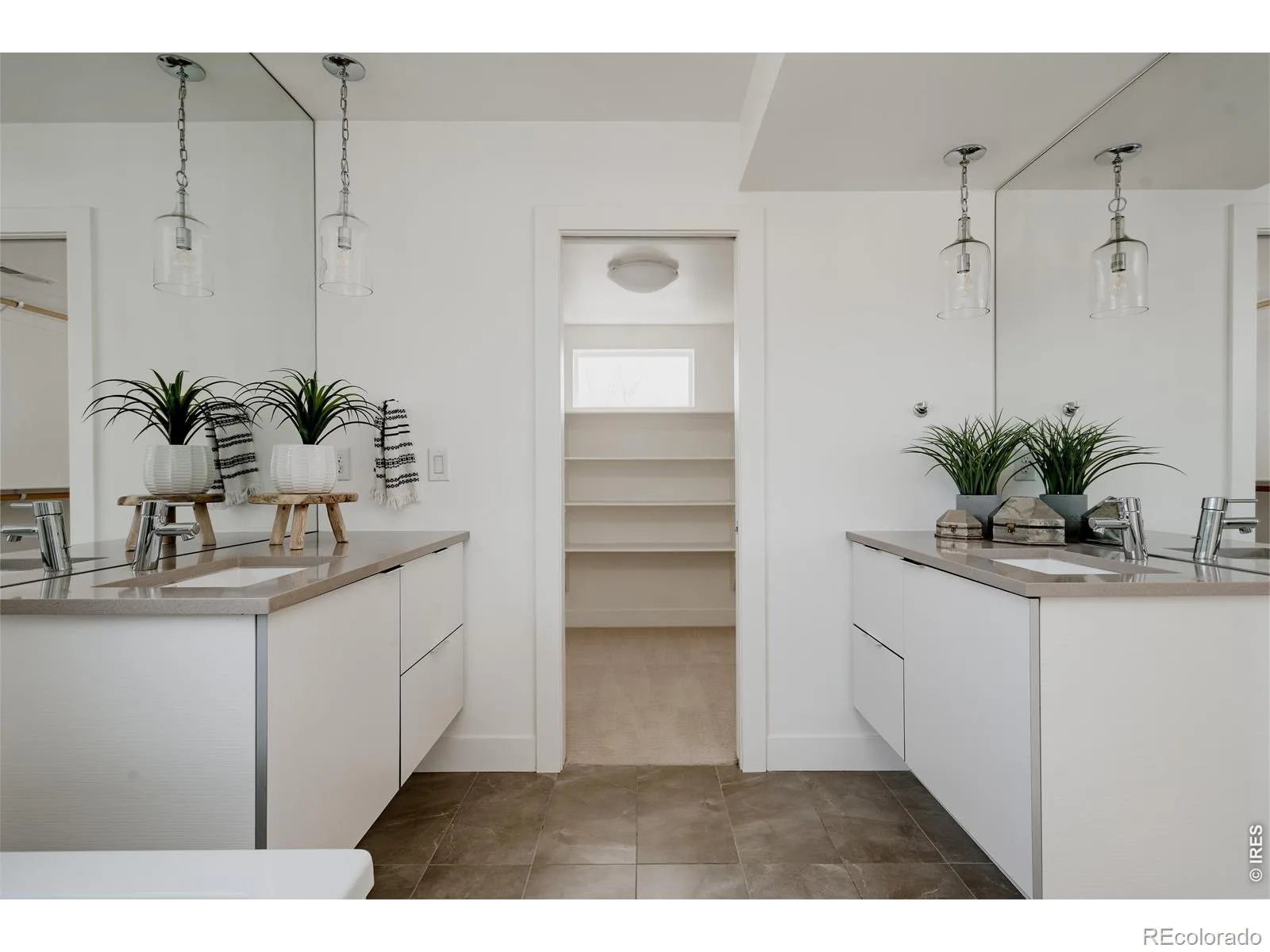 3724 Quivas Street Denver CO 80211 | MLS #RECIR1066973 08212026205650 1600 35