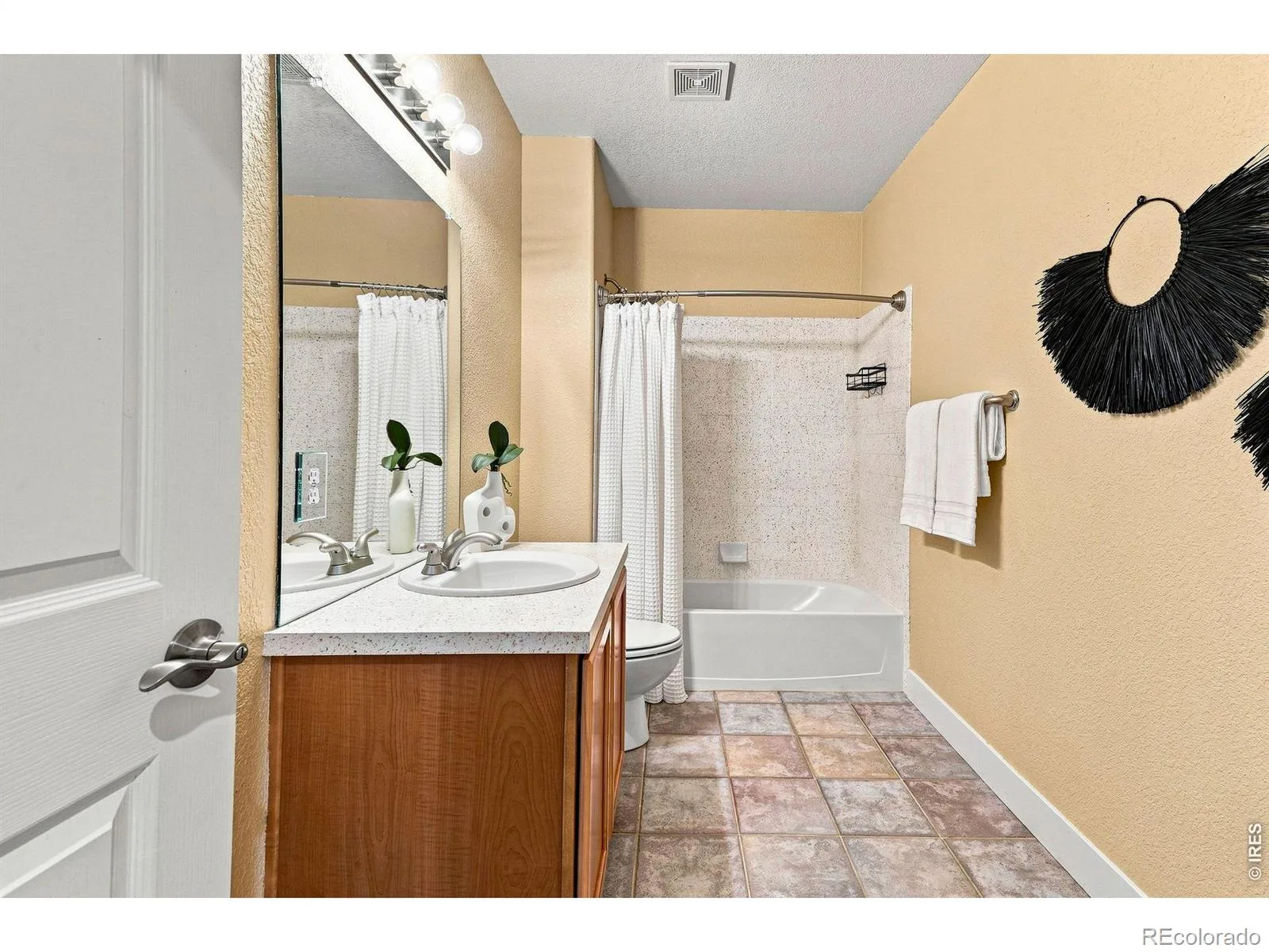 3076 Red Deer Trail Lafayette CO 80026 | MLS #RECIR1066984 08212026193840 1600 37
