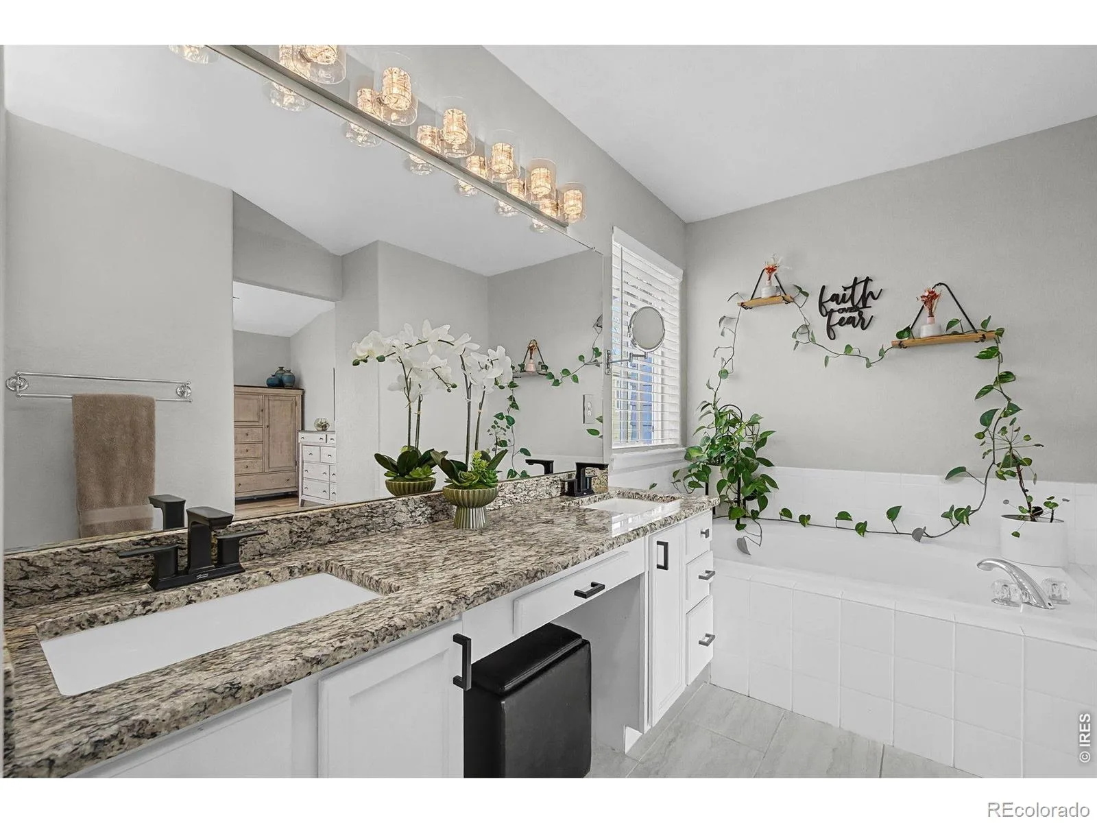 10024 Wyandott S Circle Thornton CO 80260 | MLS #REC6743888 08212026193809 1600 10
