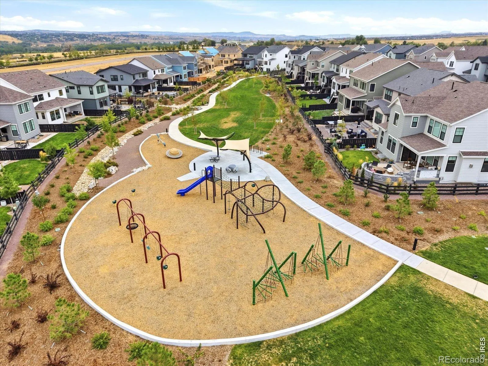 9148 Star Fall Circle Littleton CO 80125 | MLS #RECIR1067010 08212026211751 1600 43