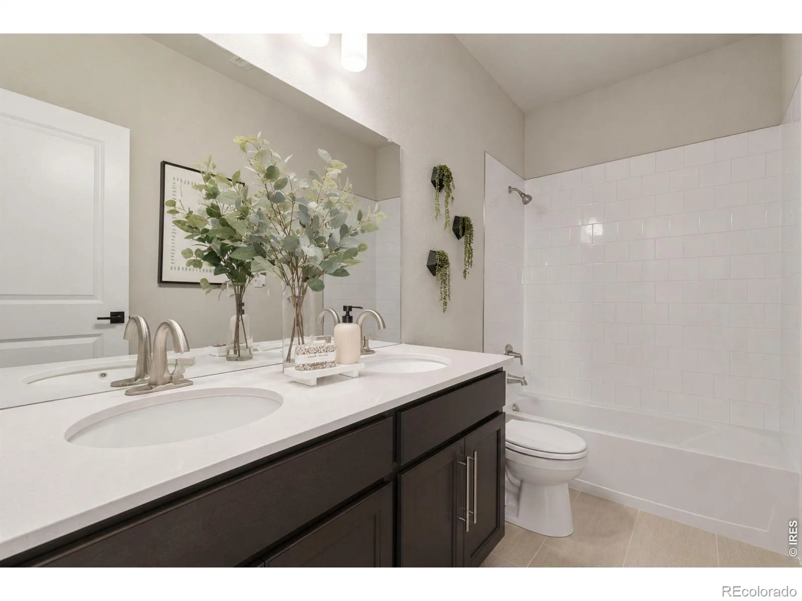 7331 Swan River Street Frederick CO 80530 | MLS #RECIR1067023 08212026230043 1600 22
