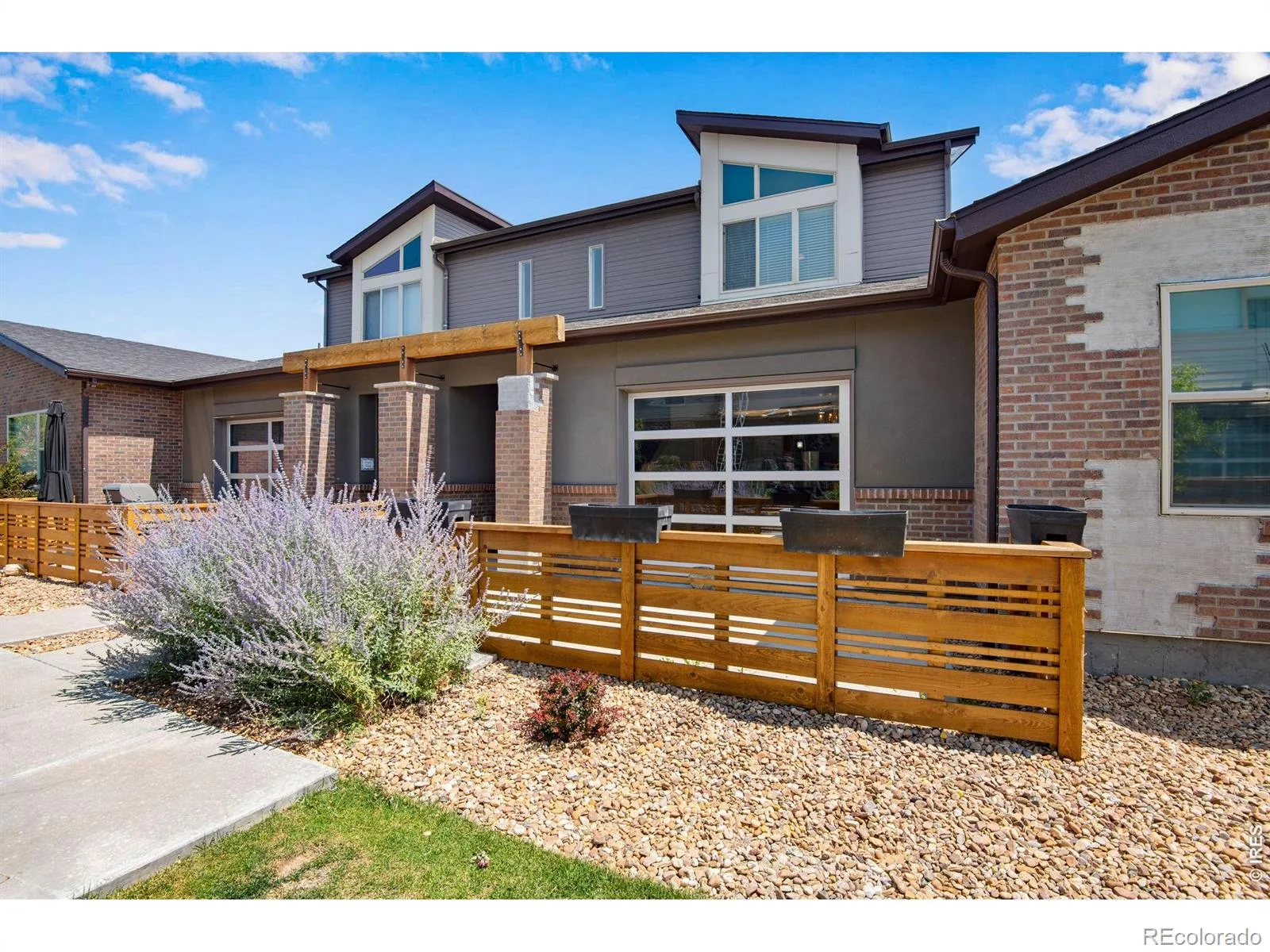19570 E Sunset Circle Aurora CO 80015 | MLS #RECIR1067061 08222026202628 1600 2