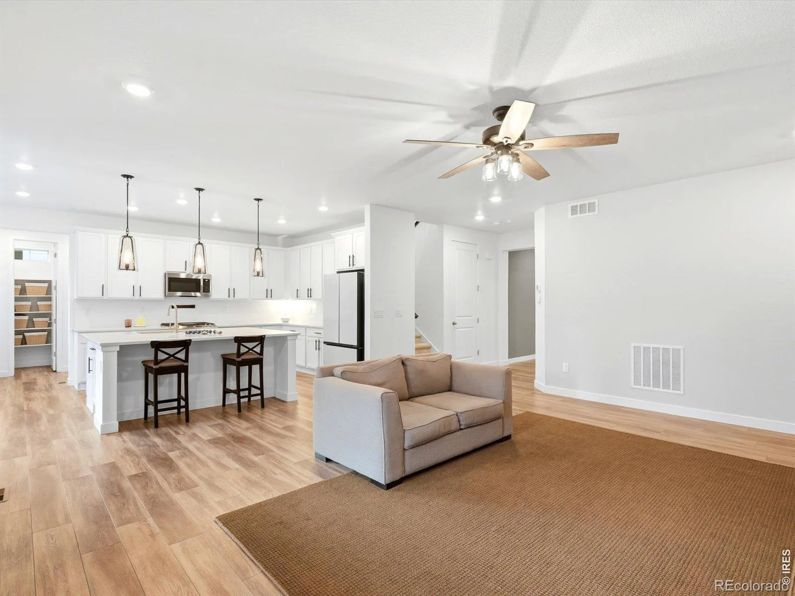 15682 W Eureka Avenue Morrison CO 80465 | MLS #RECIR1067086 08242026043638 1600 11