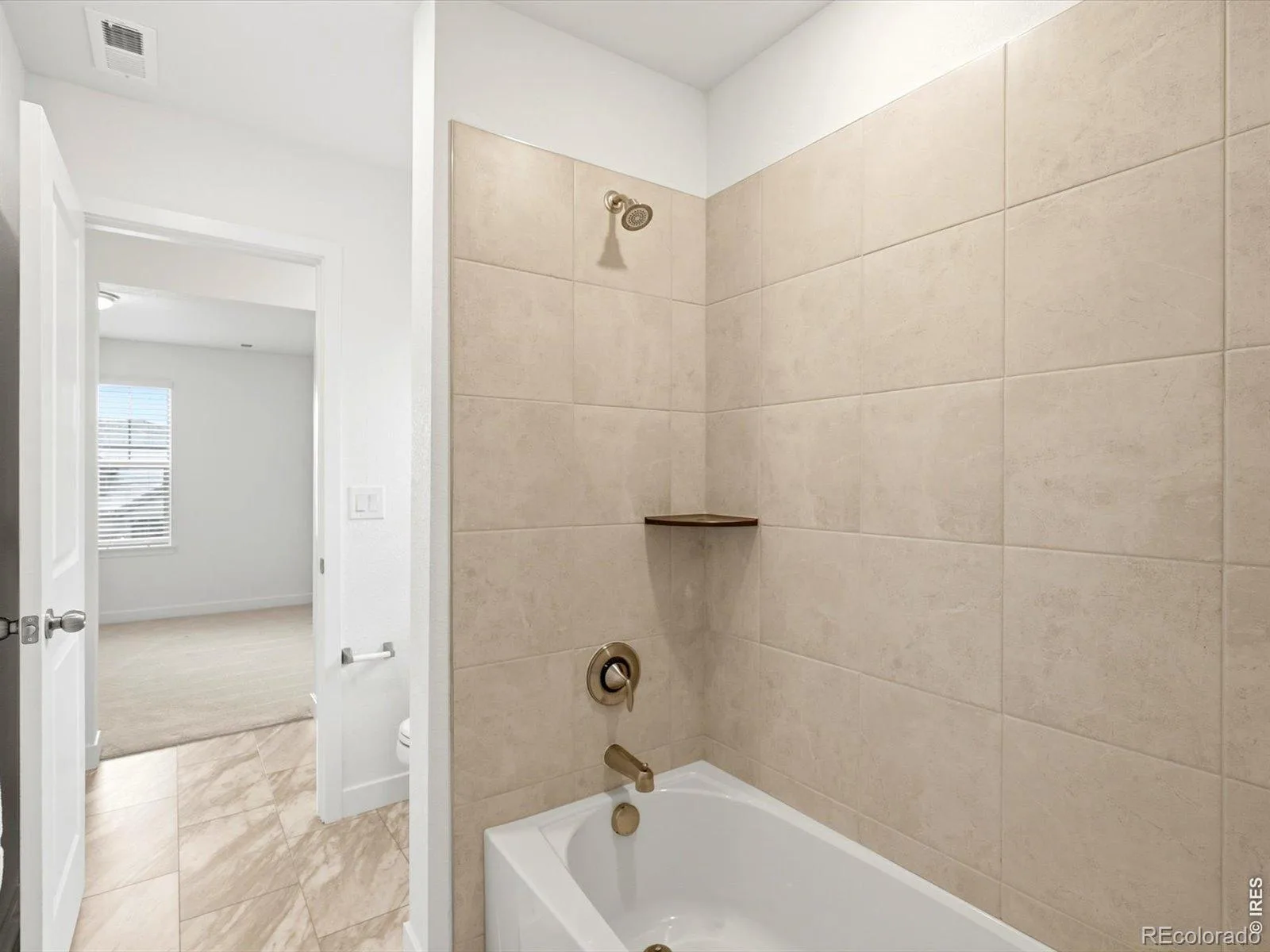 15682 W Eureka Avenue Morrison CO 80465 | MLS #RECIR1067086 08242026043638 1600 28