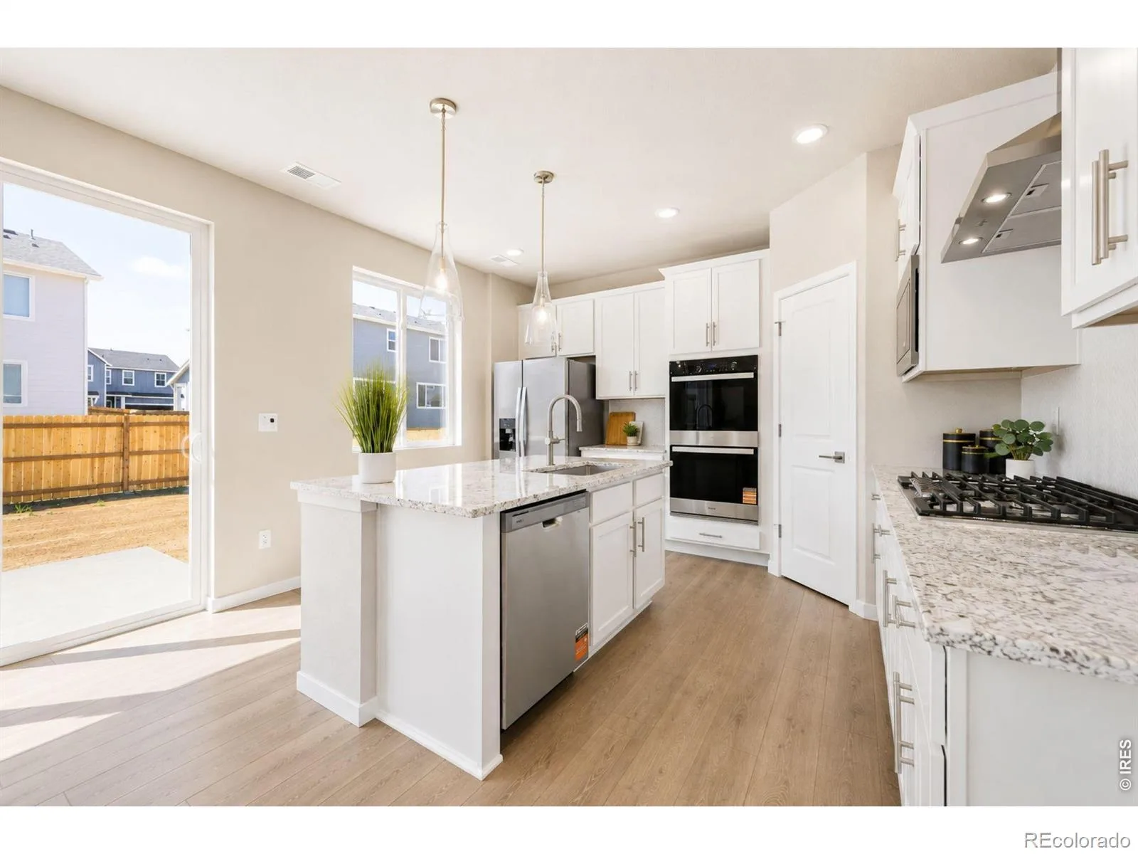 7334 White River Street Frederick CO 80530 | MLS #RECIR1067117 08242026215646 1600 13