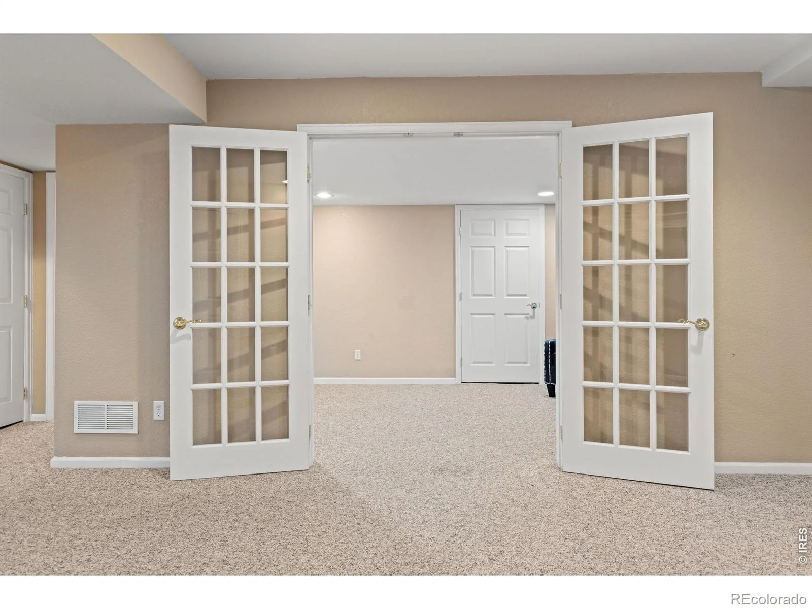 6296 Terry Street Arvada CO 80403 | MLS #RECIR1067169 08252026175008 1600 31