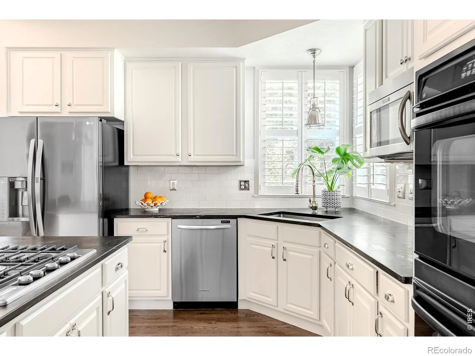 5706 Aspen Creek Drive Broomfield CO 80020 | MLS #RECIR1067174 08252026174949 1600 15