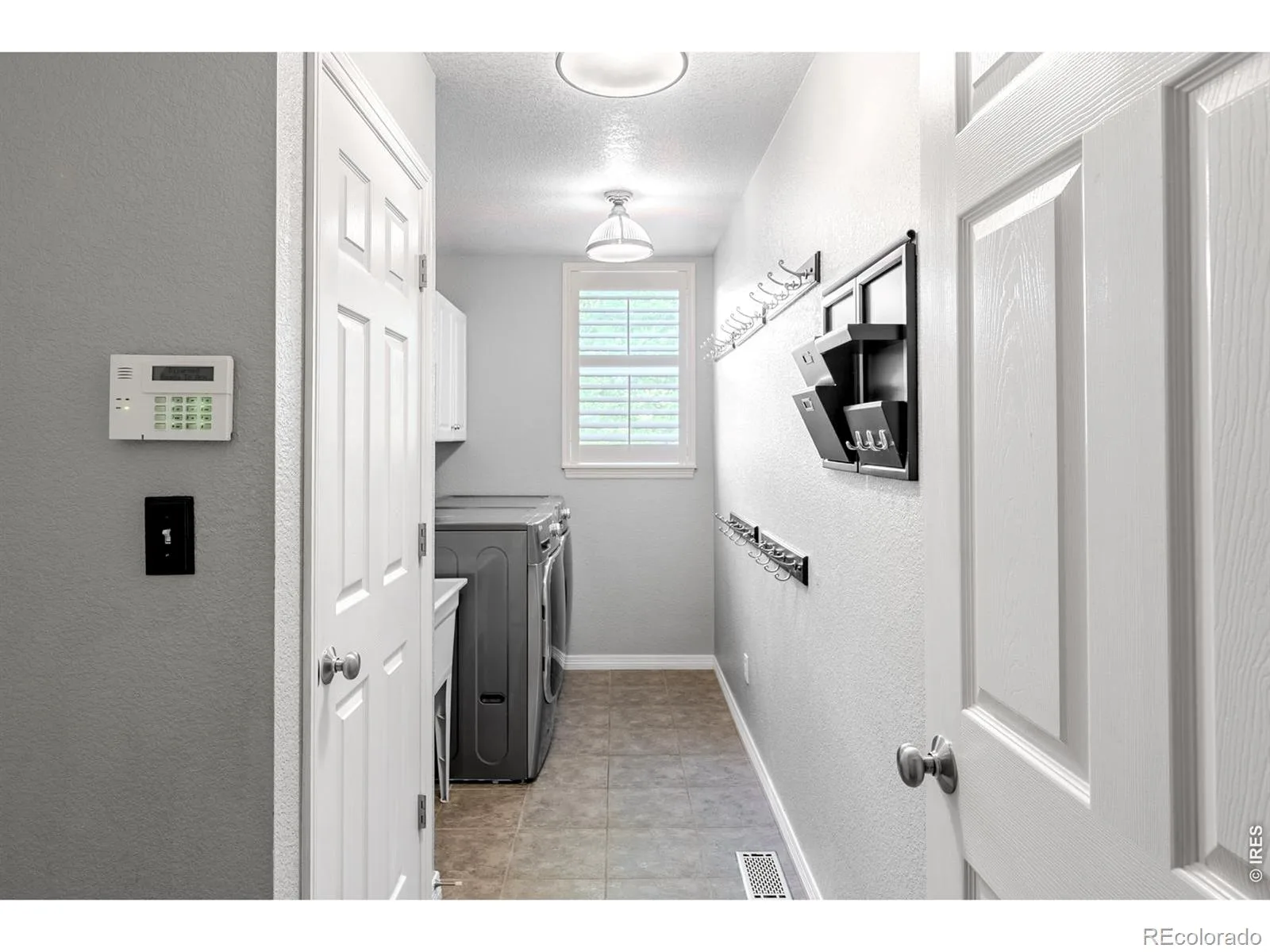 5706 Aspen Creek Drive Broomfield CO 80020 | MLS #RECIR1067174 08252026174949 1600 21