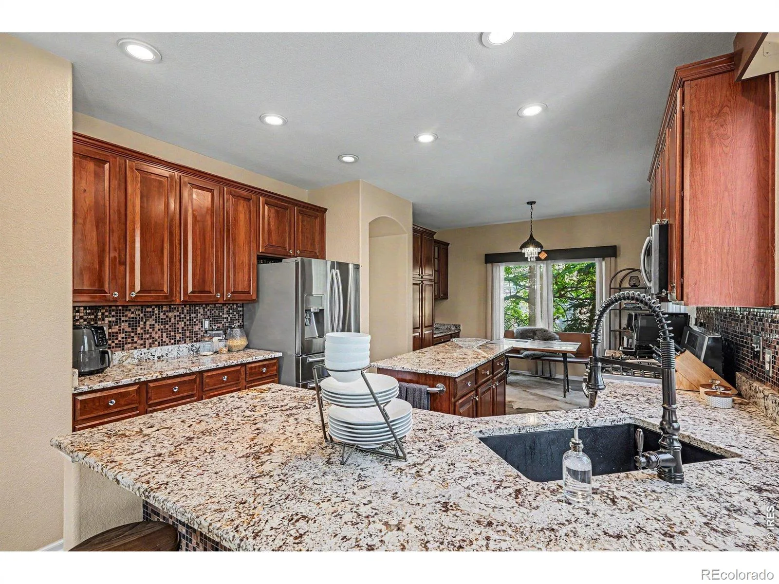 9690 S Dover Way Littleton CO 80127 | MLS #RECIR1067189 08252026211641 1600 14