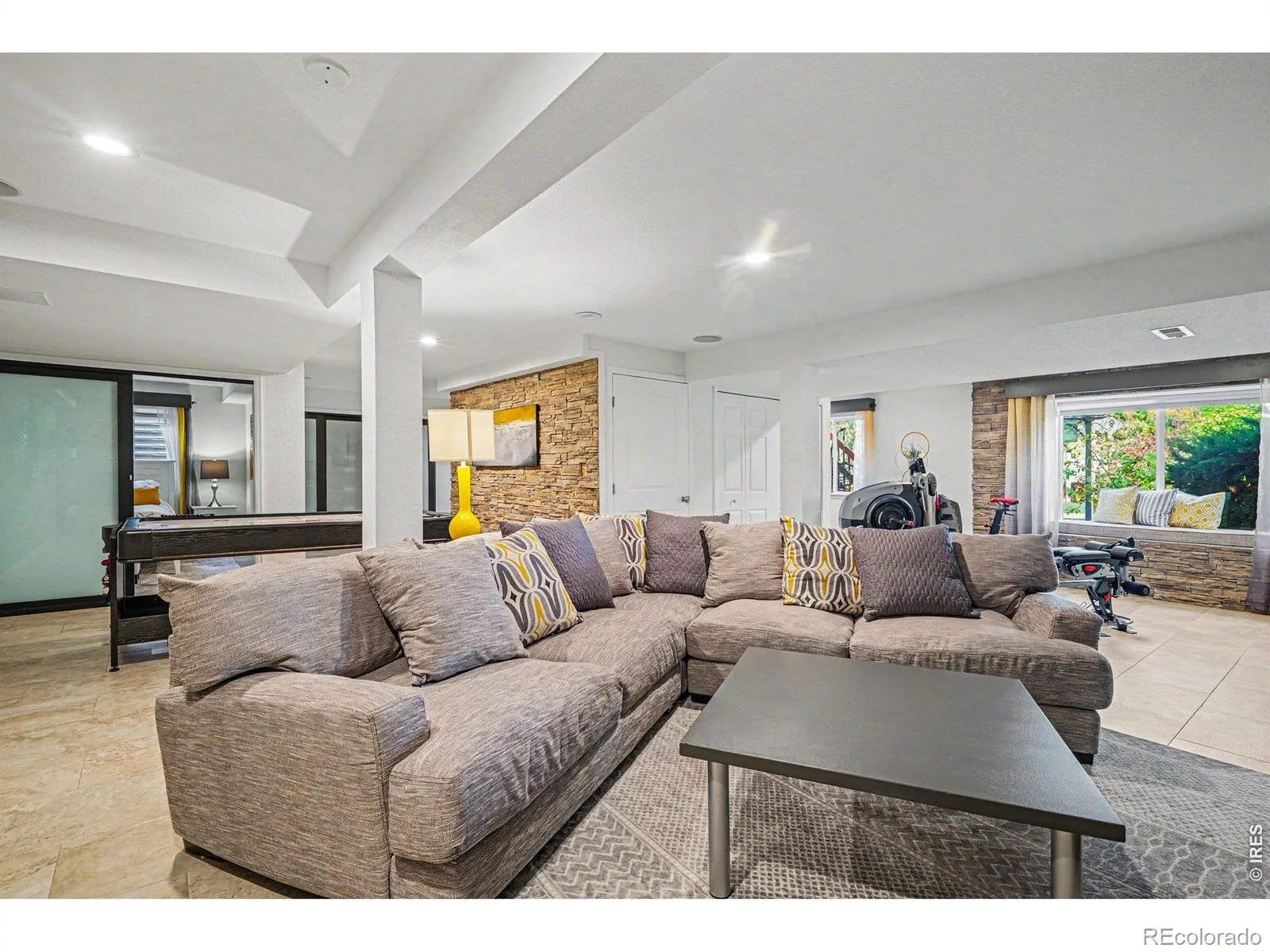 9690 S Dover Way Littleton CO 80127 | MLS #RECIR1067189 08252026211641 1600 28