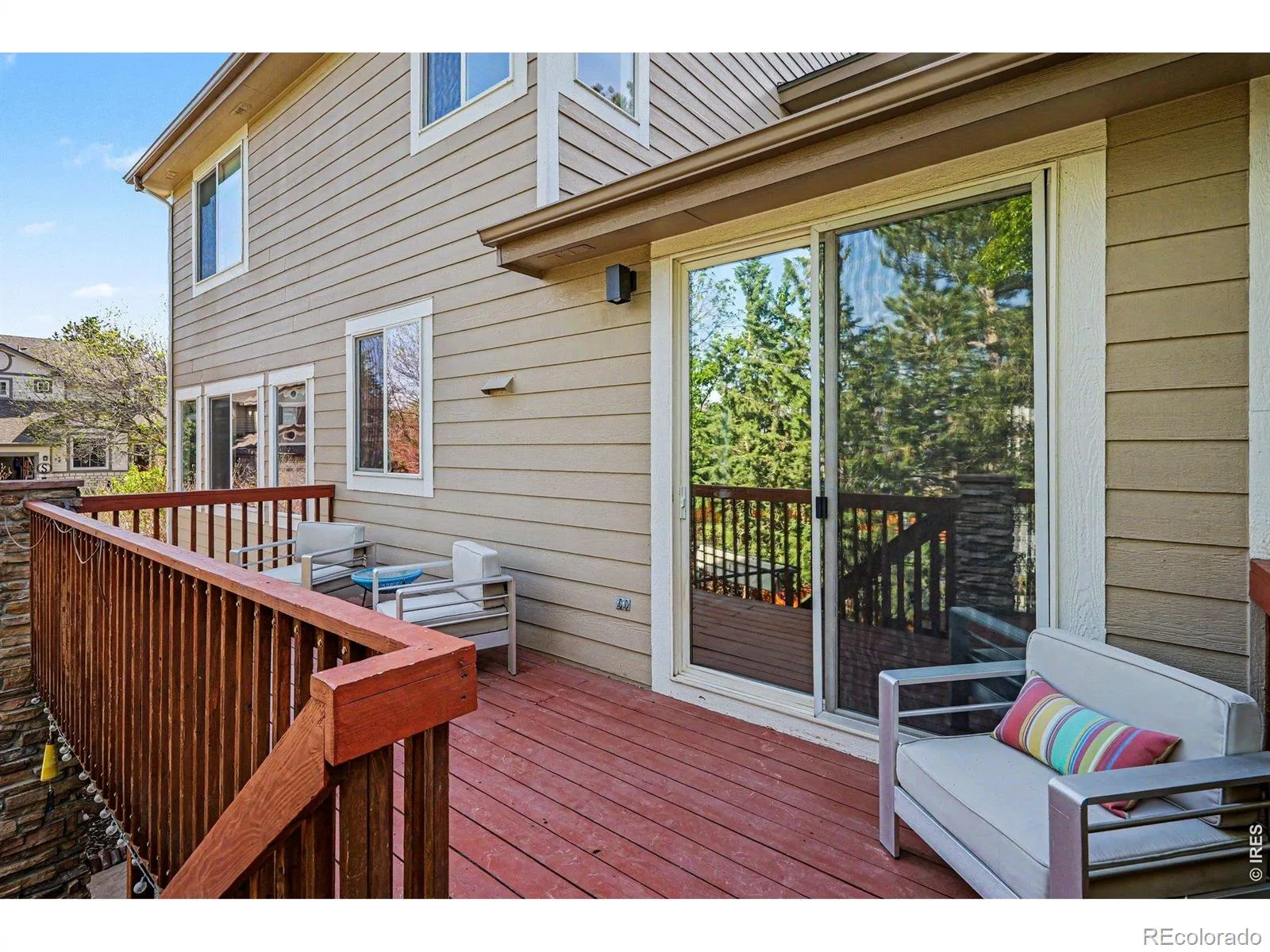 9690 S Dover Way Littleton CO 80127 | MLS #RECIR1067189 08252026211641 1600 33