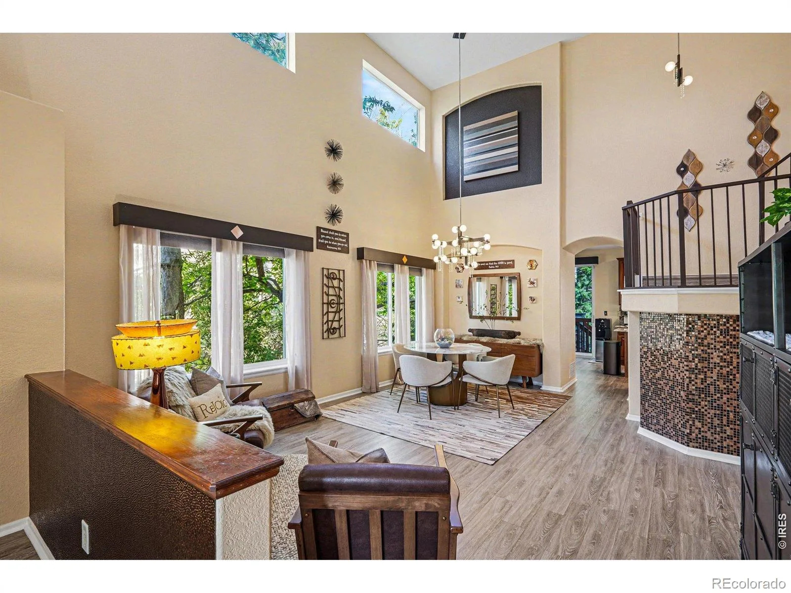 9690 S Dover Way Littleton CO 80127 | MLS #RECIR1067189 08252026211641 1600 4