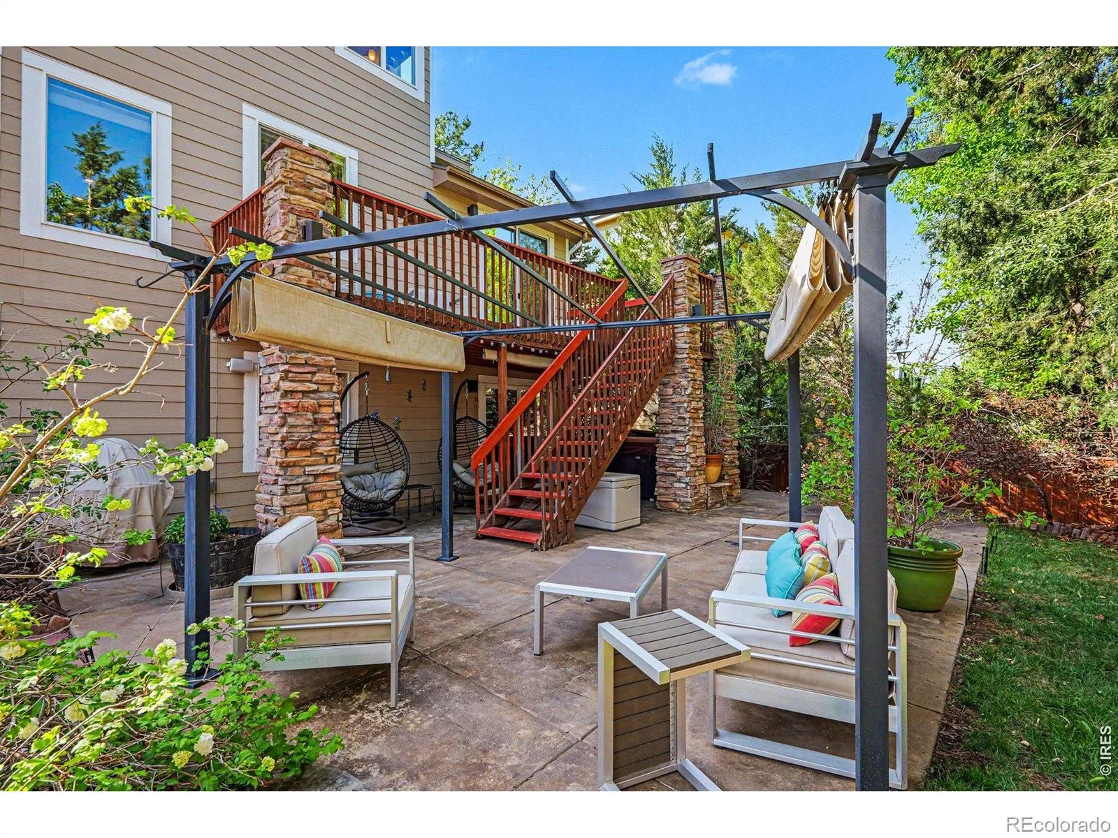9690 S Dover Way Littleton CO 80127 | MLS #RECIR1067189 08252026211641 1600 40