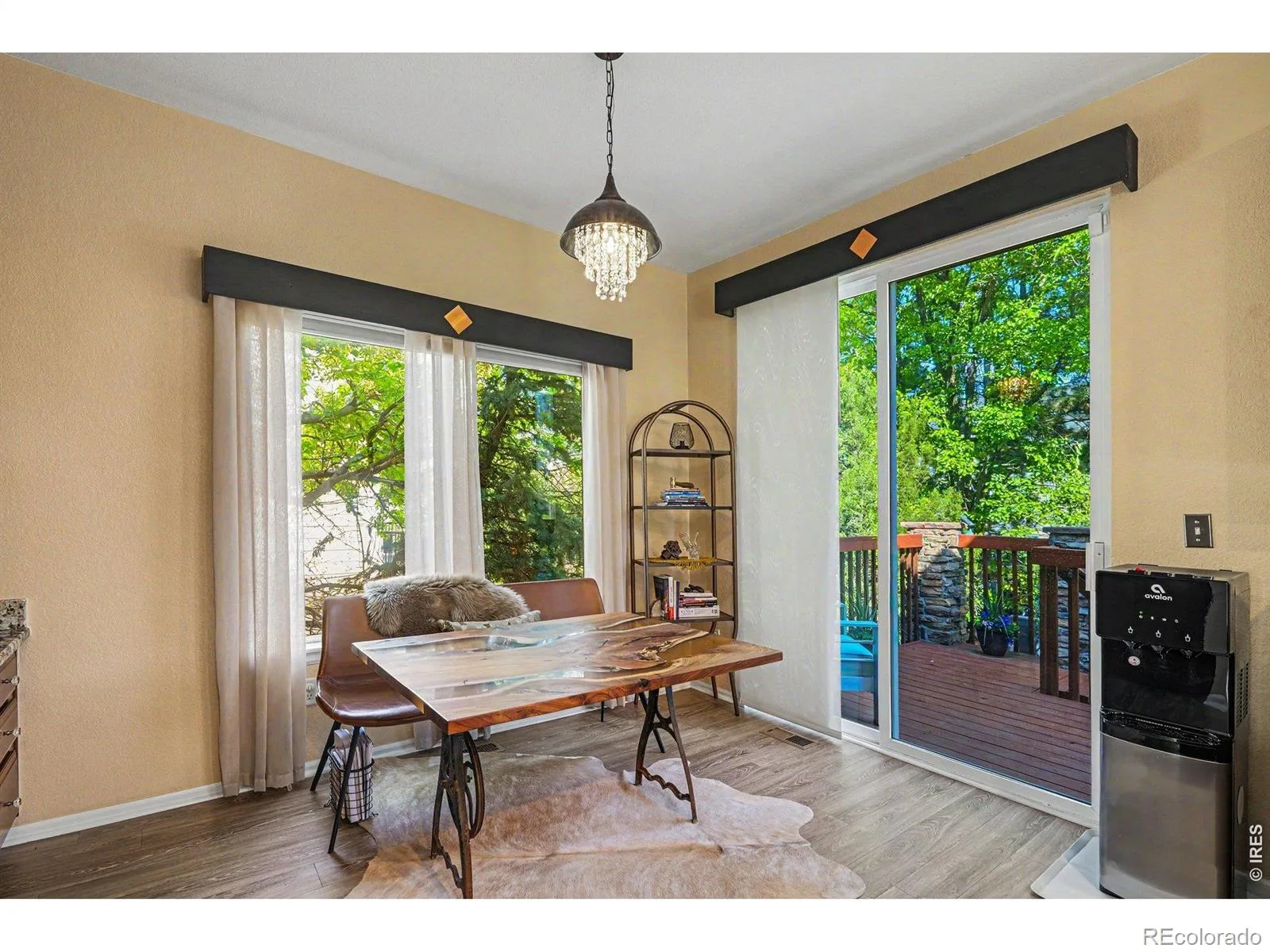 9690 S Dover Way Littleton CO 80127 | MLS #RECIR1067189 08252026211641 1600 9