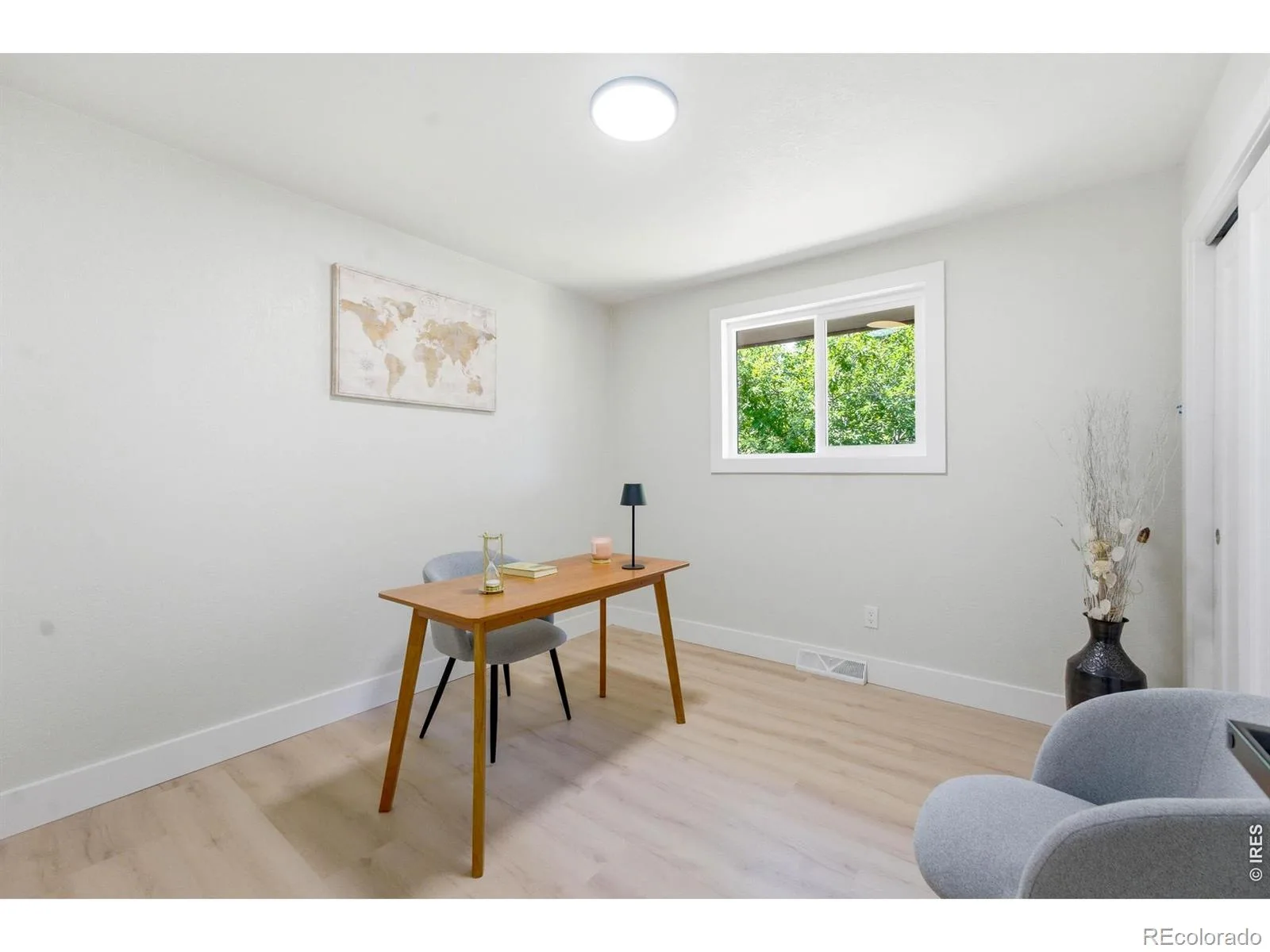 2126 S Yarrow Street Lakewood CO 80227 | MLS #RECIR1067205 08252026215218 1600 17