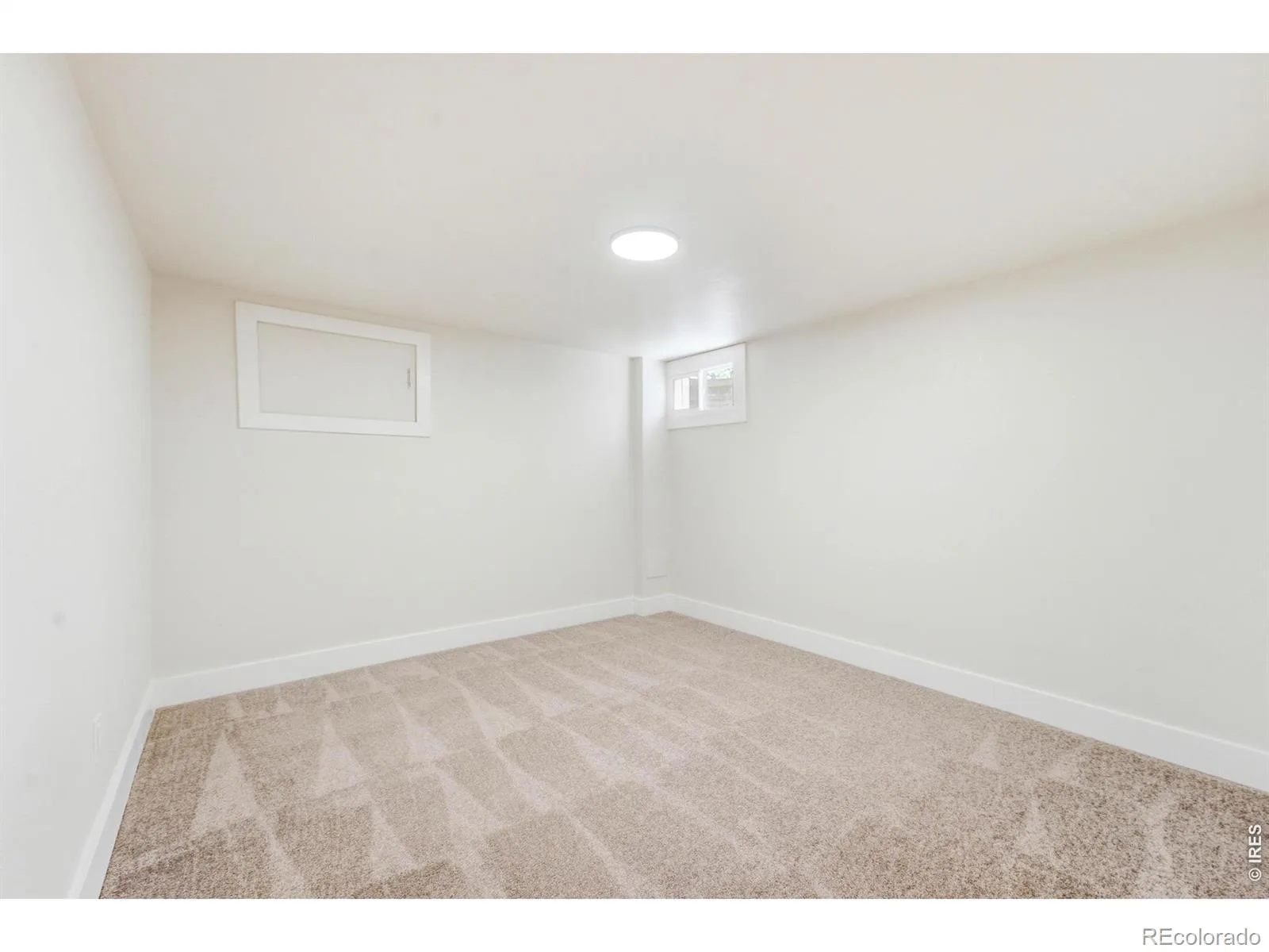 2126 S Yarrow Street Lakewood CO 80227 | MLS #RECIR1067205 08252026215218 1600 25