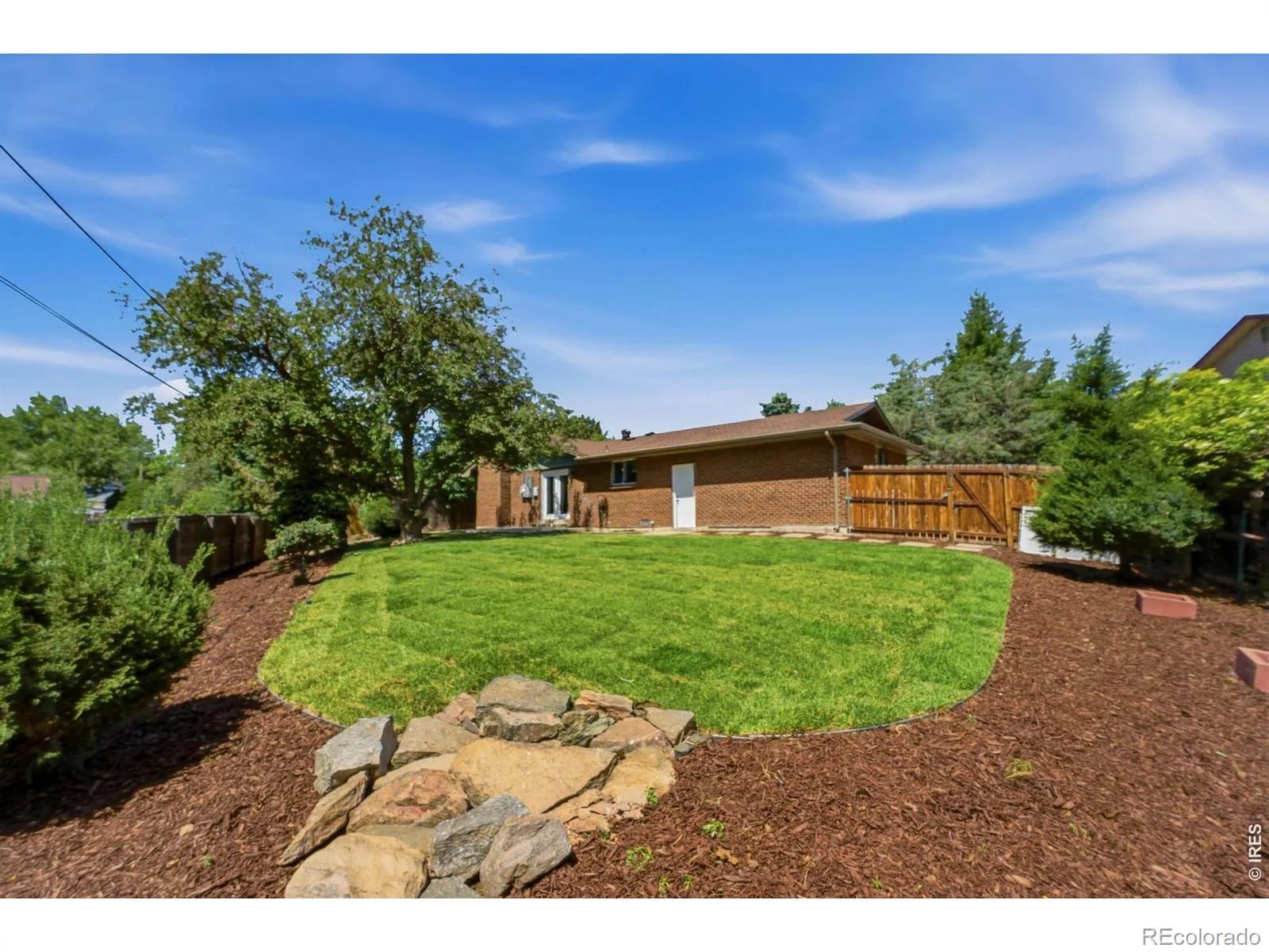 2126 S Yarrow Street Lakewood CO 80227 | MLS #RECIR1067205 08252026215218 1600 37
