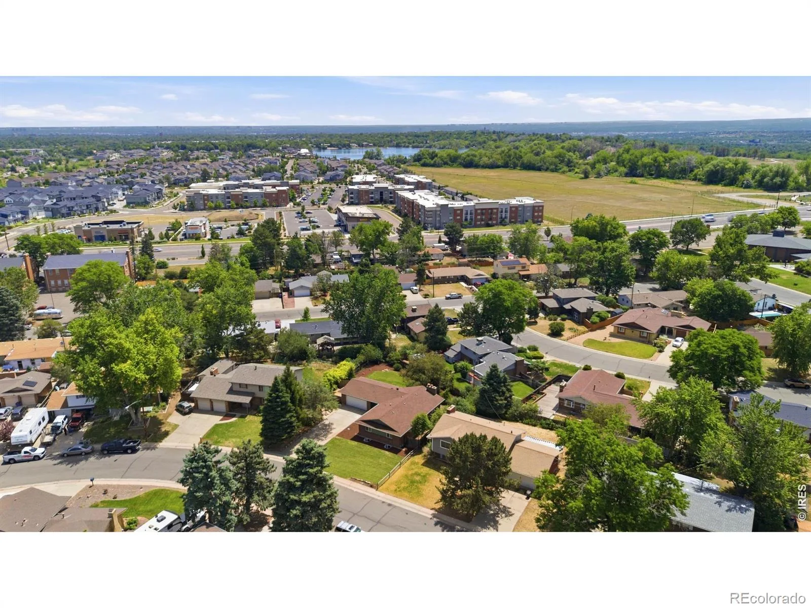 2126 S Yarrow Street Lakewood CO 80227 | MLS #RECIR1067205 08252026215218 1600 42