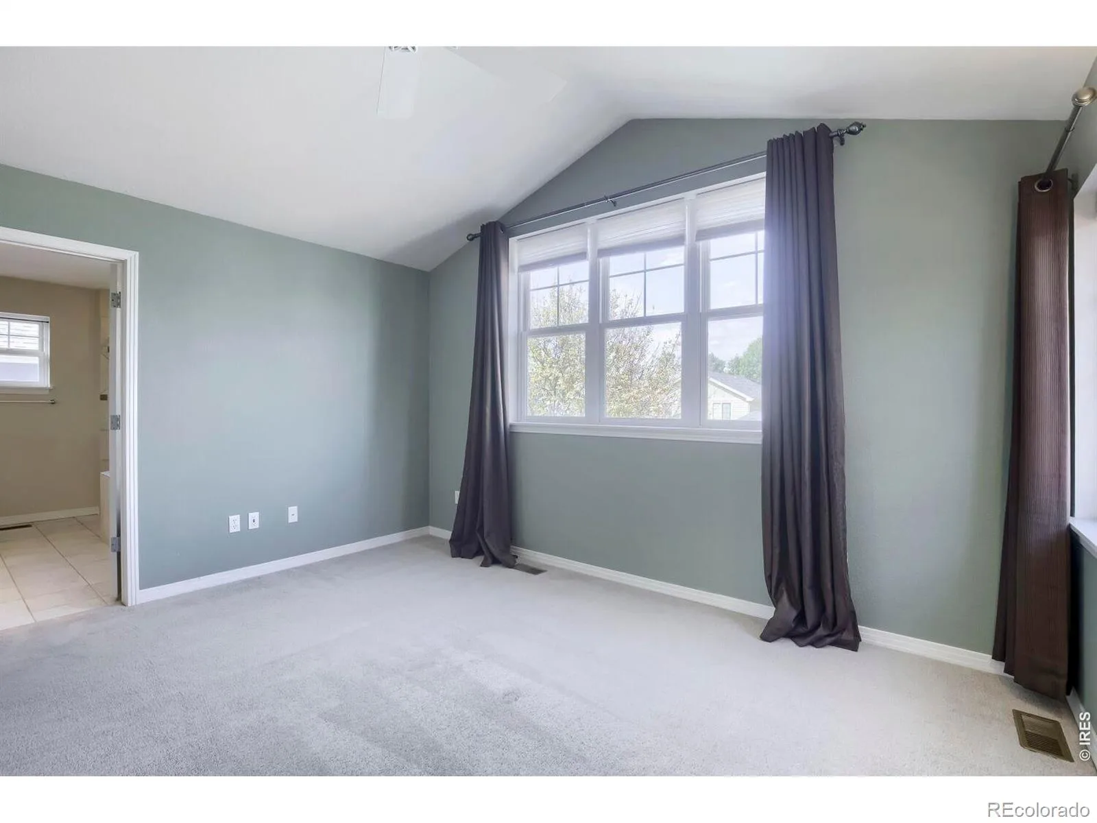 305 River View Court Longmont CO 80501 | MLS #RECIR1067210 08252026215230 1600 12