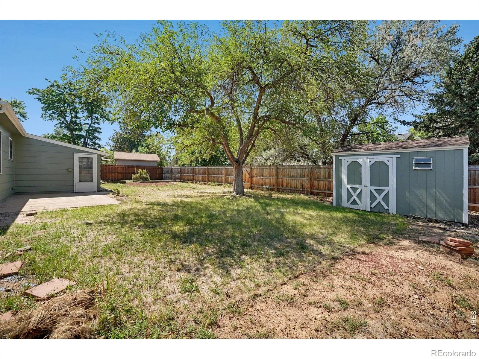 3233 S Holland Way Lakewood CO 80227 | MLS #RECIR1067211 08272026213214 1600 18