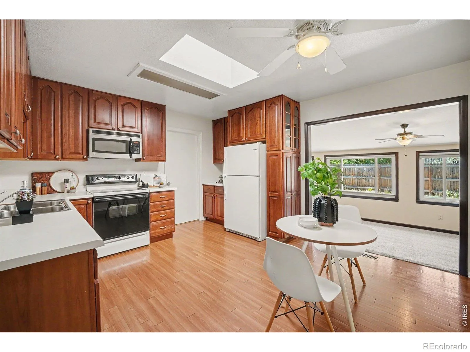 3233 S Holland Way Lakewood CO 80227 | MLS #RECIR1067211 08272026213214 1600 6