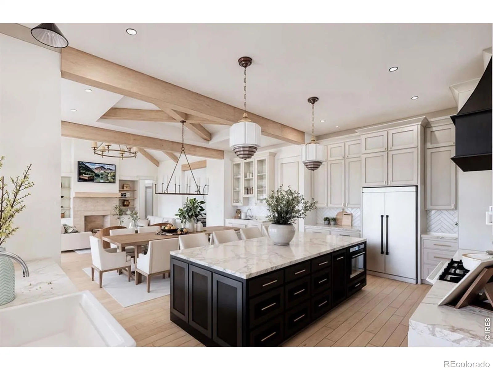 12910 Woodridge Drive Longmont CO 80504 | MLS #RECIR1067212 08262026165903 1600 10