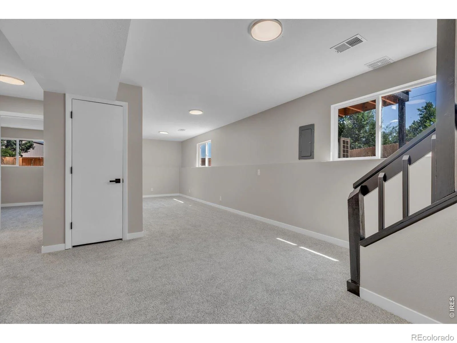 1226 Hunter Court Longmont CO 80501 | MLS #RECIR1067221 08262026000436 1600 14