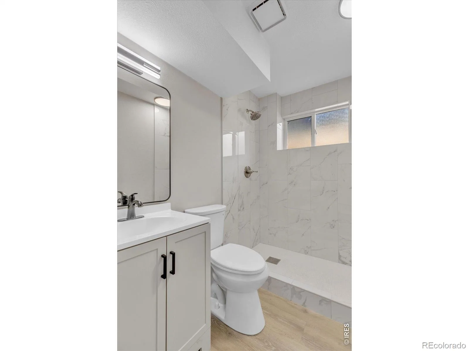 1226 Hunter Court Longmont CO 80501 | MLS #RECIR1067221 08262026000436 1600 16