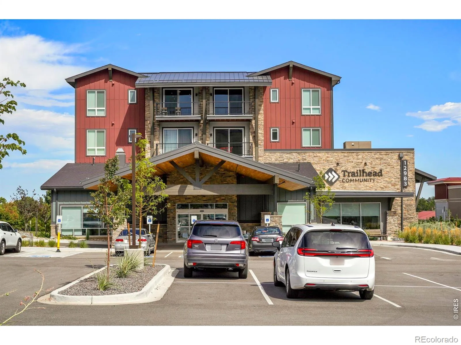 12983 W Ida Avenue #308 Littleton CO 80127 | MLS #RECIR1067292 08262026234004 1600 9