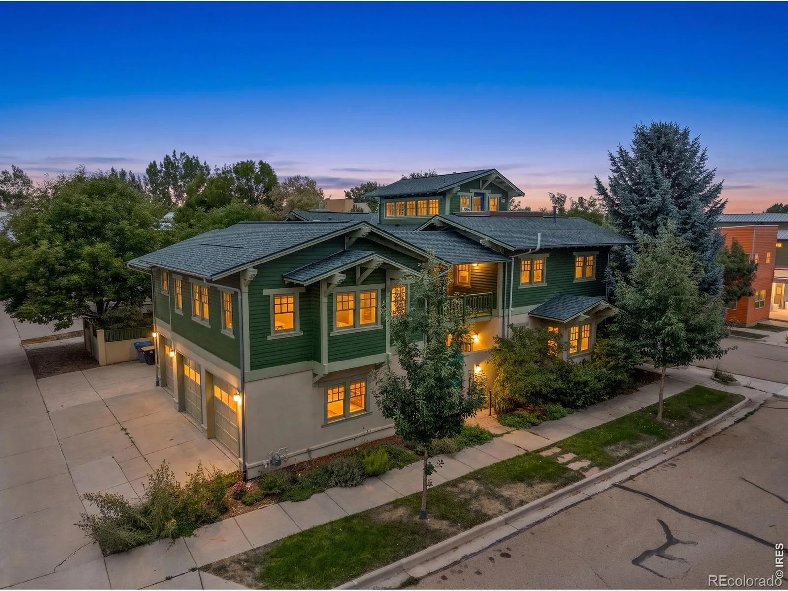 818 Confidence Drive Longmont CO 80504 | MLS #RECIR1067297 08272026004616 1600 1