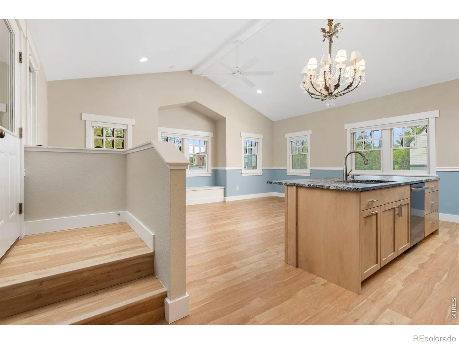 818 Confidence Drive Longmont CO 80504 | MLS #RECIR1067297 08272026004616 1600 38