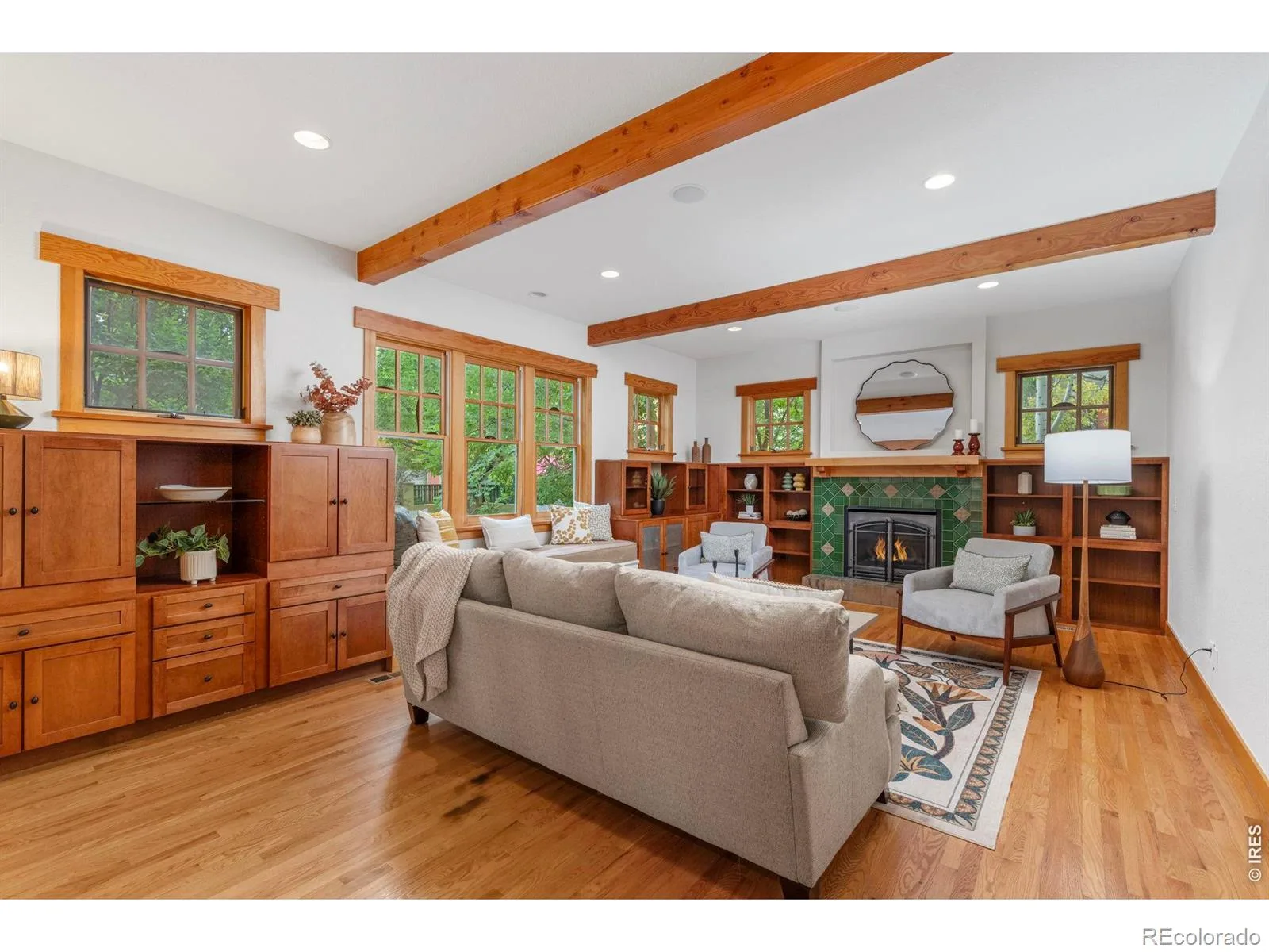 818 Confidence Drive Longmont CO 80504 | MLS #RECIR1067297 08272026004616 1600 4