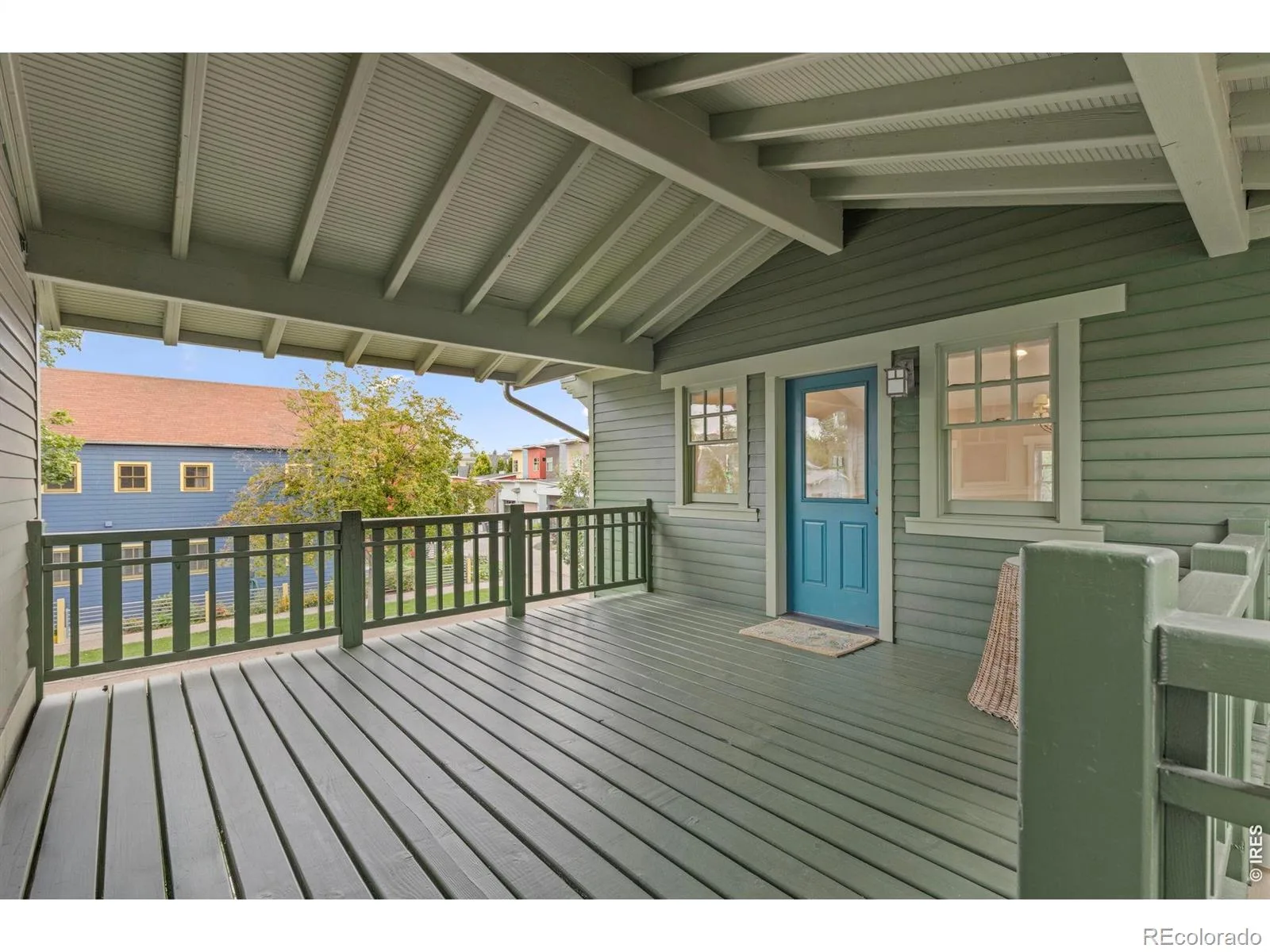 818 Confidence Drive Longmont CO 80504 | MLS #RECIR1067297 08272026004616 1600 41