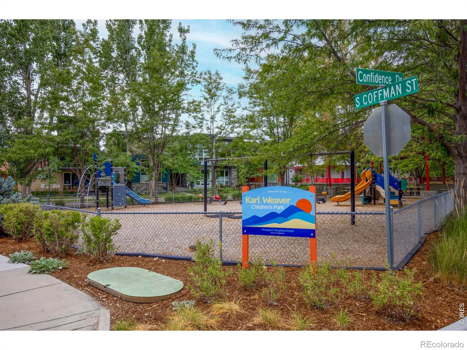 818 Confidence Drive Longmont CO 80504 | MLS #RECIR1067297 08272026004616 1600 49