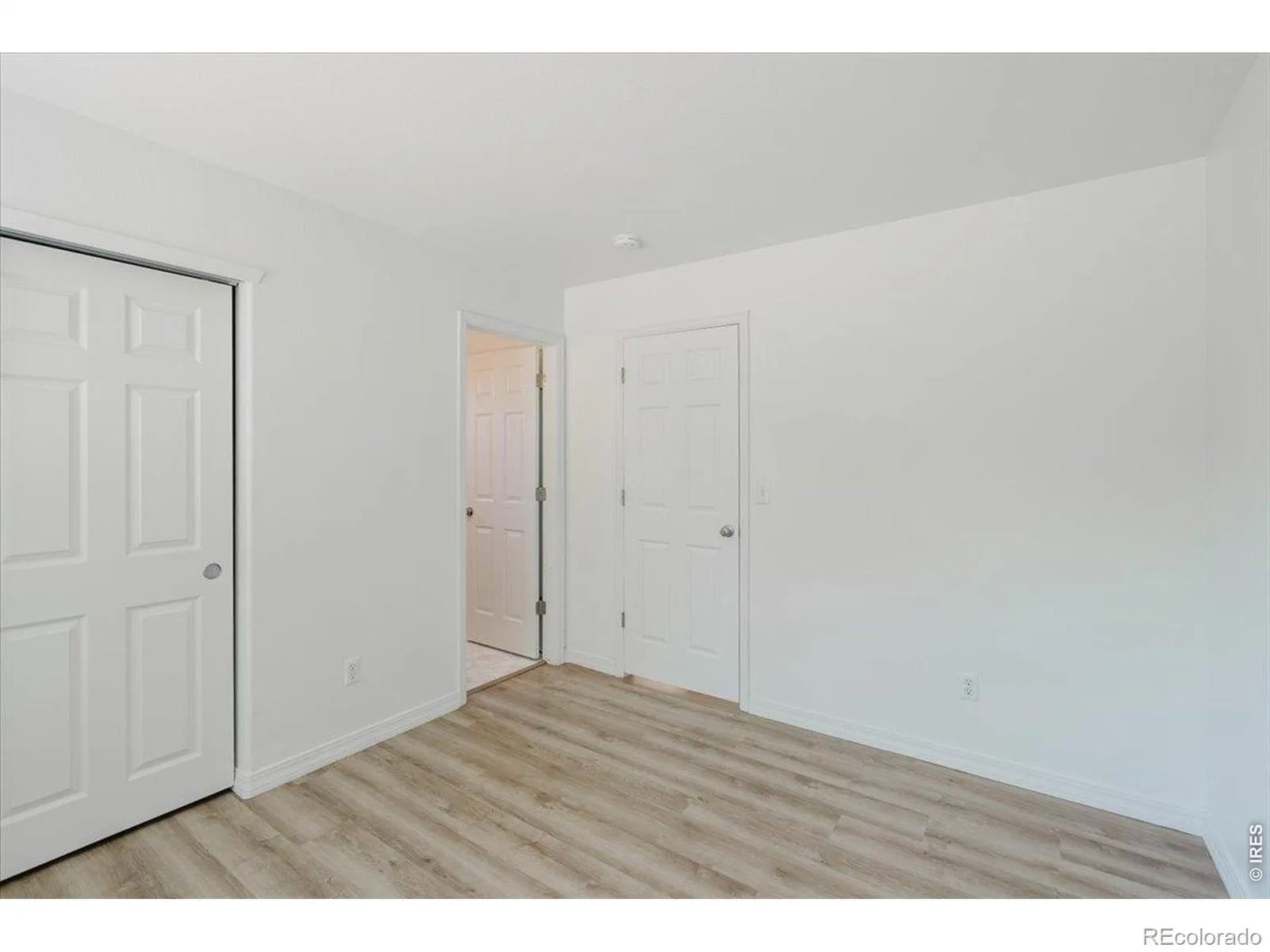 659 Nelson Park Lane Longmont CO 80503 | MLS #RECIR1067346 08282026003723 1600 27