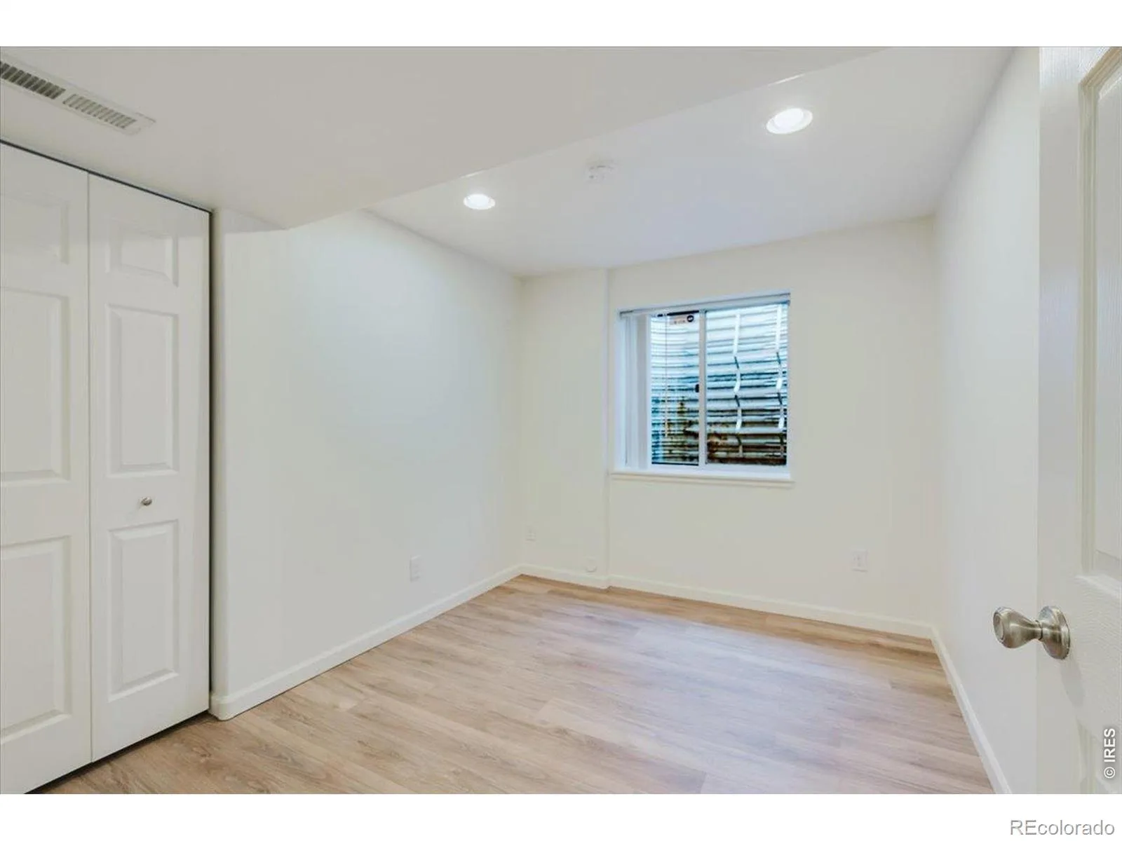 659 Nelson Park Lane Longmont CO 80503 | MLS #RECIR1067346 08282026003723 1600 33