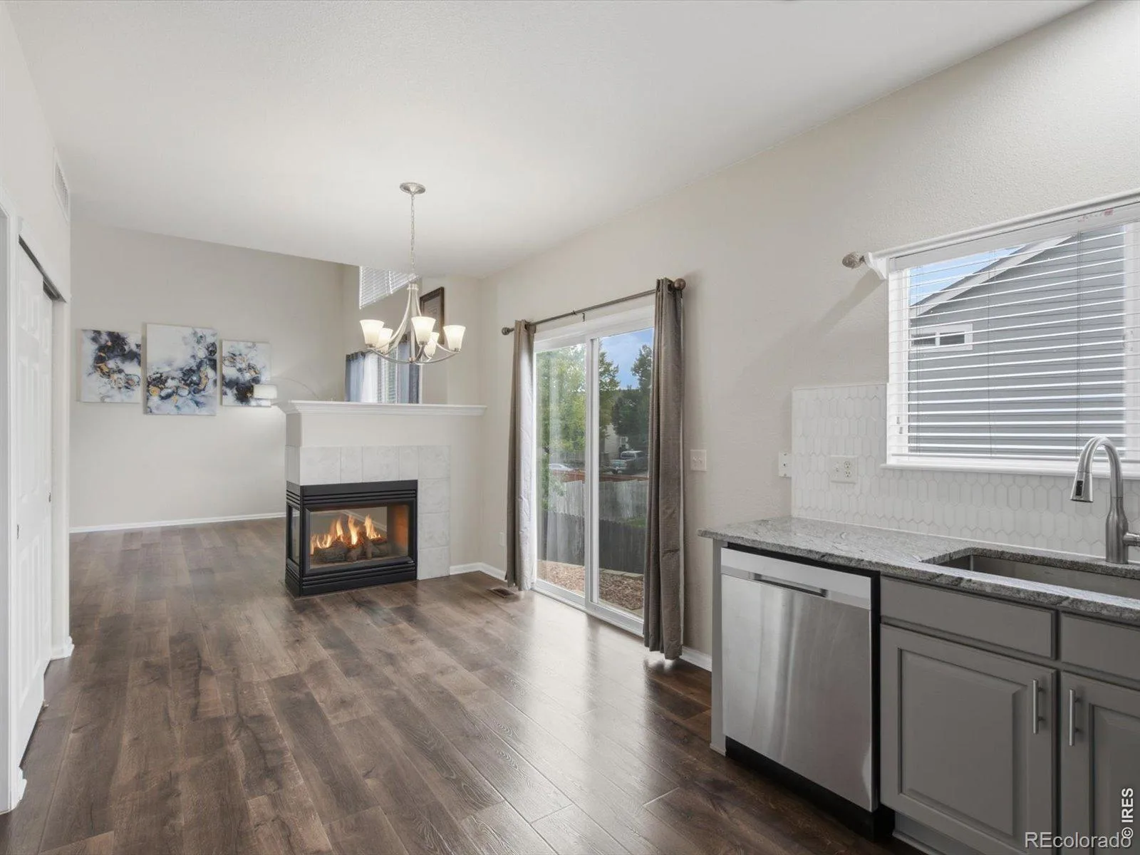 5911 Thistle Ridge Avenue Longmont CO 80504 | MLS #RECIR1067351 08282026155034 1600 13