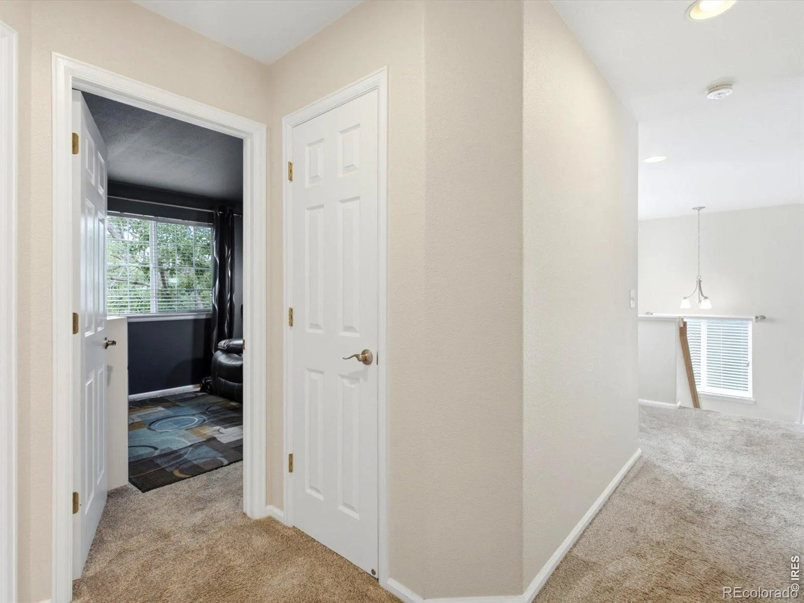 5911 Thistle Ridge Avenue Longmont CO 80504 | MLS #RECIR1067351 08282026155034 1600 27