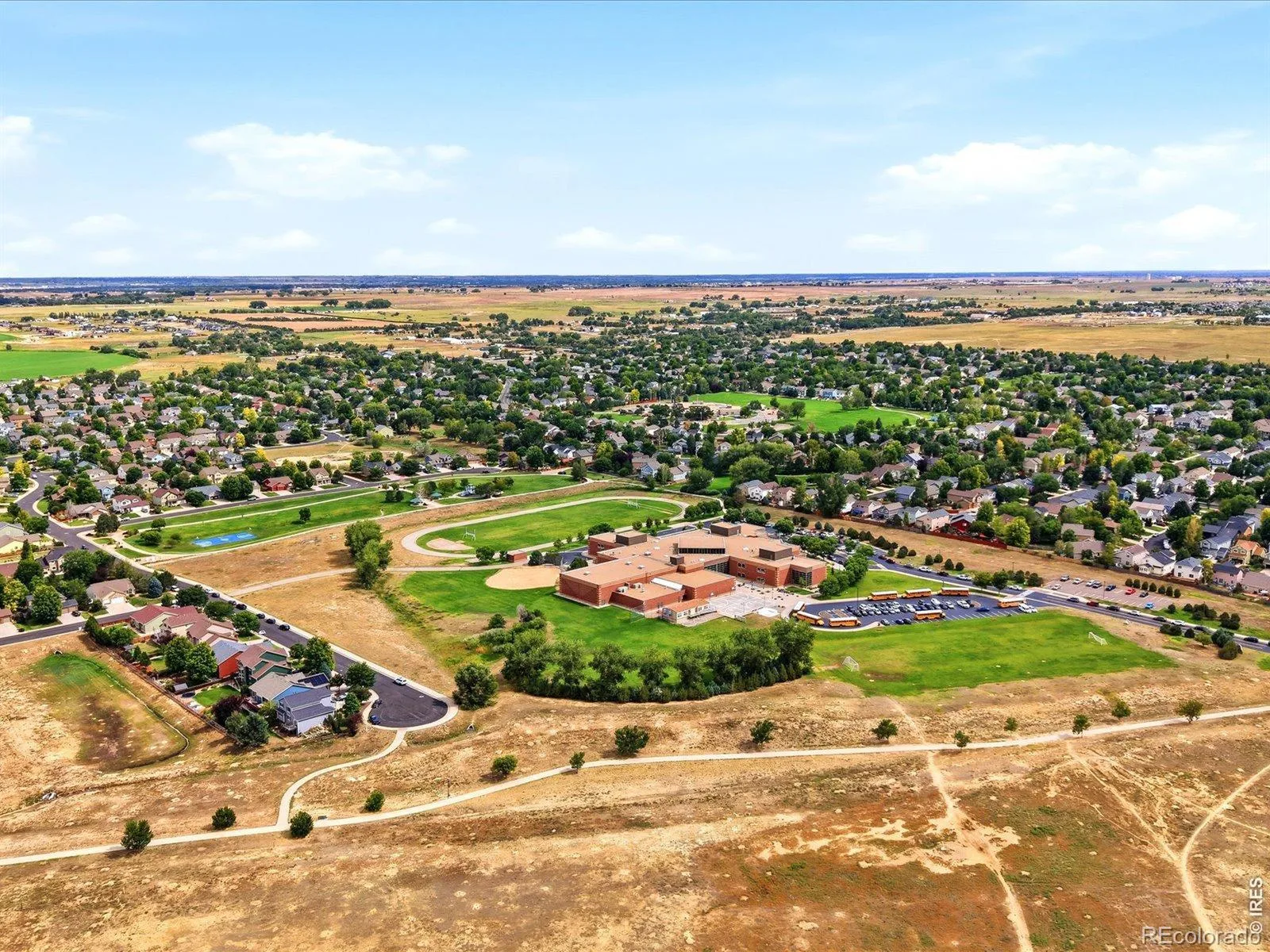 5911 Thistle Ridge Avenue Longmont CO 80504 | MLS #RECIR1067351 08282026155034 1600 39