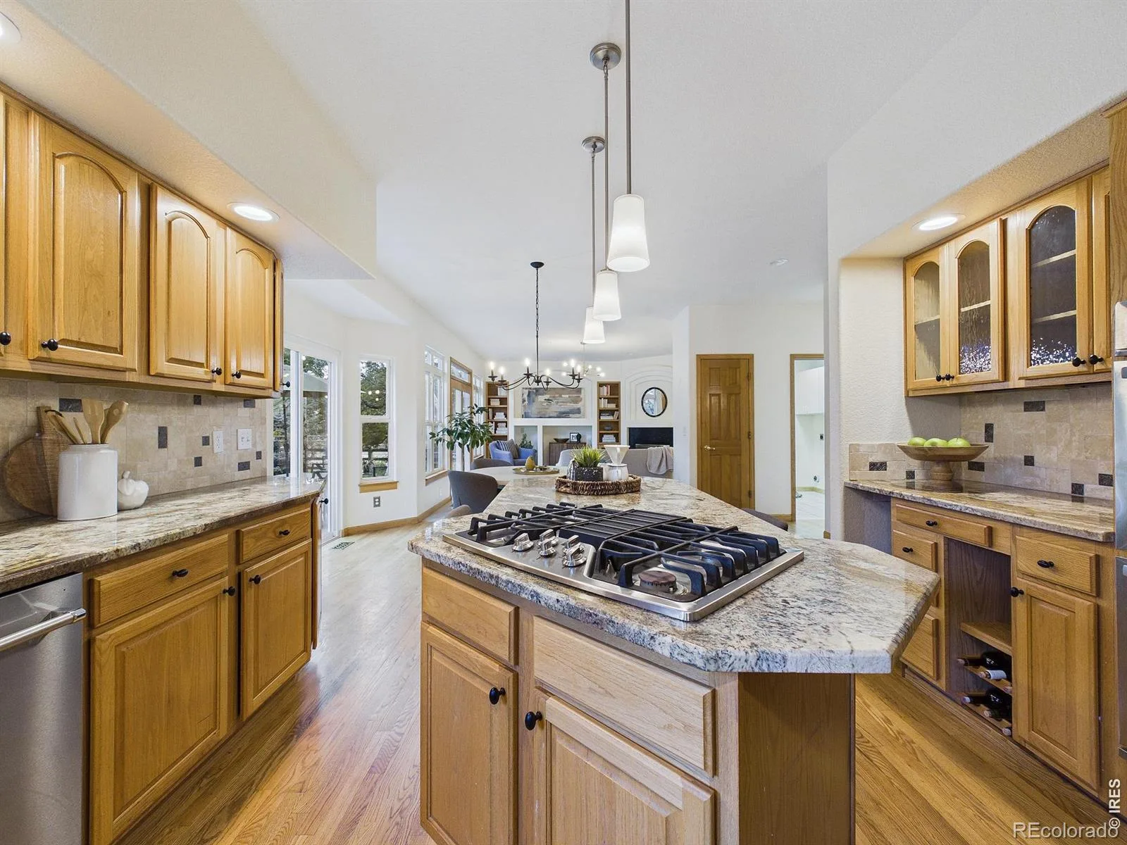 1931 Creekside Drive Longmont CO 80504 | MLS #REC7449800 08272026202510 1600 26