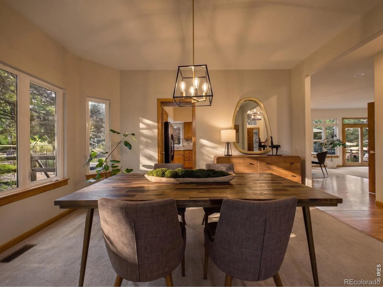 1931 Creekside Drive Longmont CO 80504 | MLS #REC7449800 08272026202510 1600 7