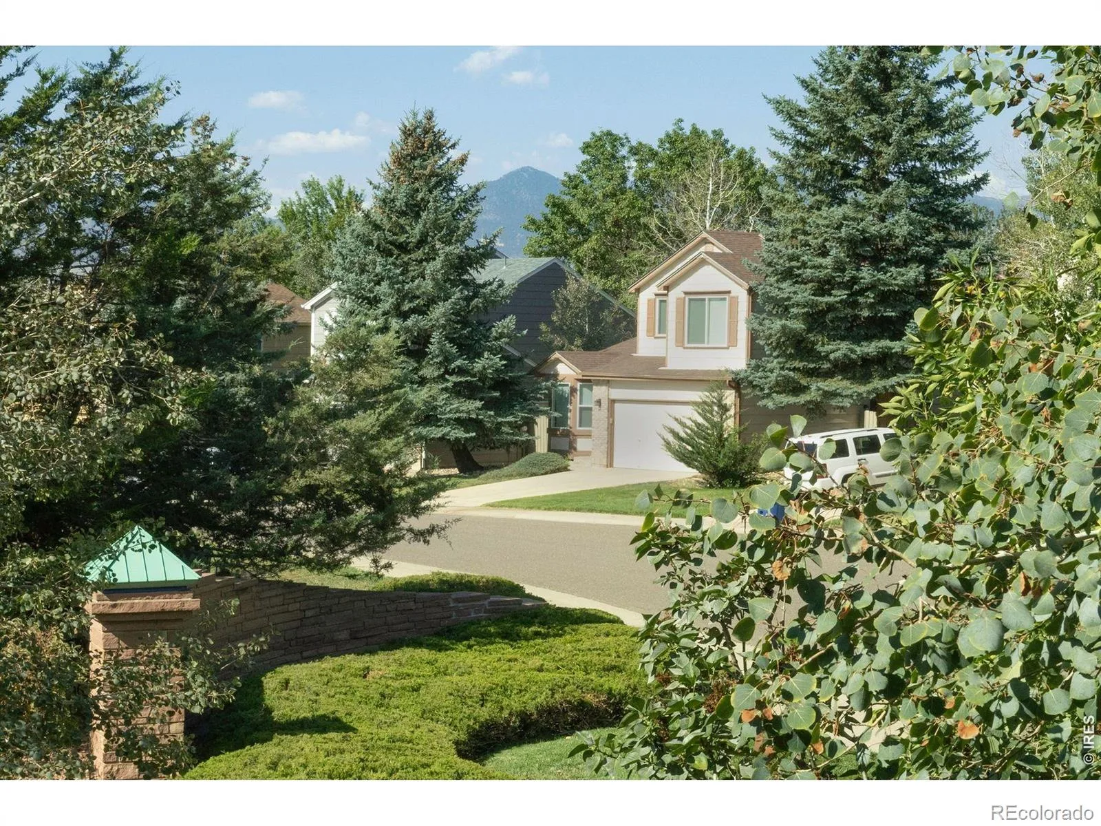 2141 Dailey Street Superior CO 80027 | MLS #RECIR1067378 08272026202526 1600 30