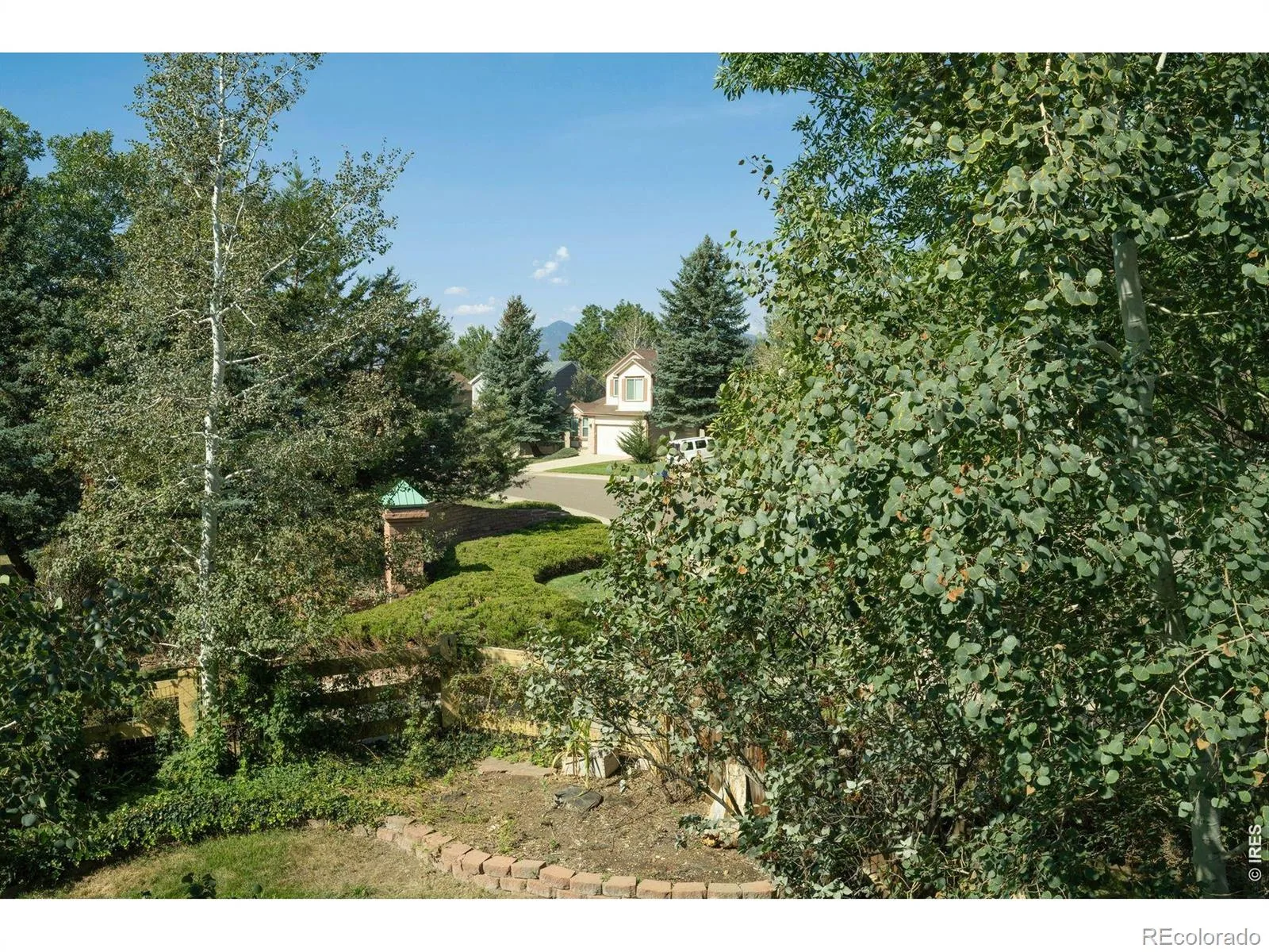 2141 Dailey Street Superior CO 80027 | MLS #RECIR1067378 08272026202526 1600 42
