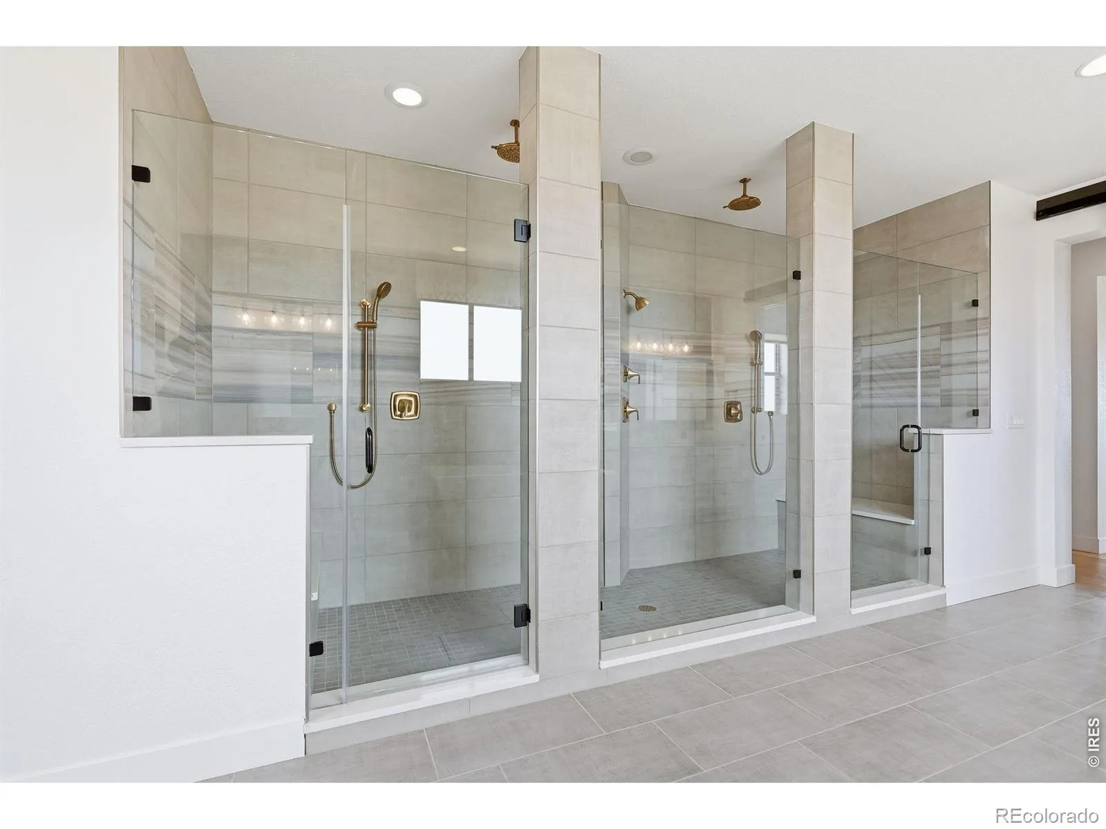 3305 W 155th Avenue Broomfield CO 80023 | MLS #REC3296937 08272026221009 1600 17